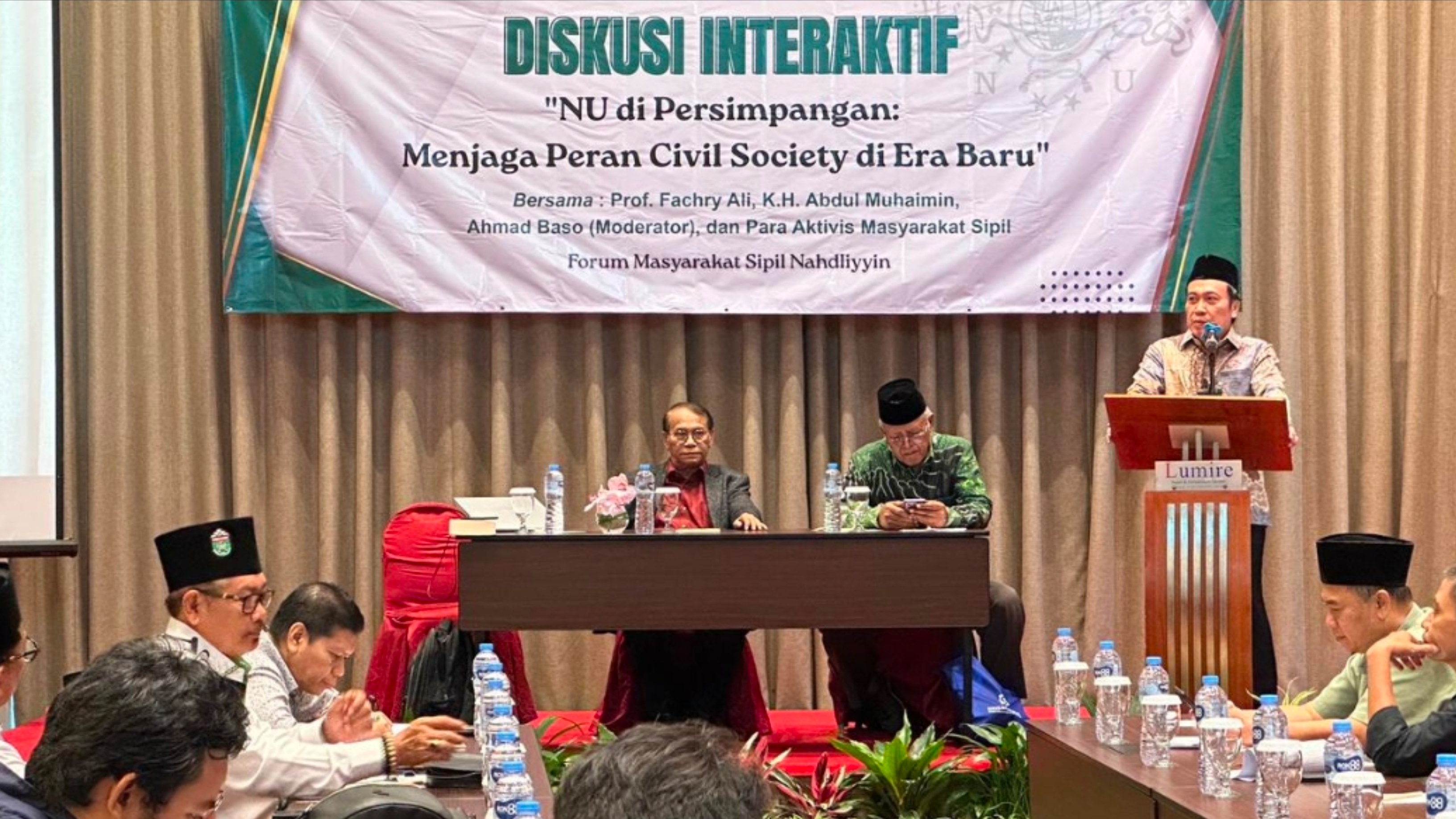 Diskusi interaktif bertajuk  