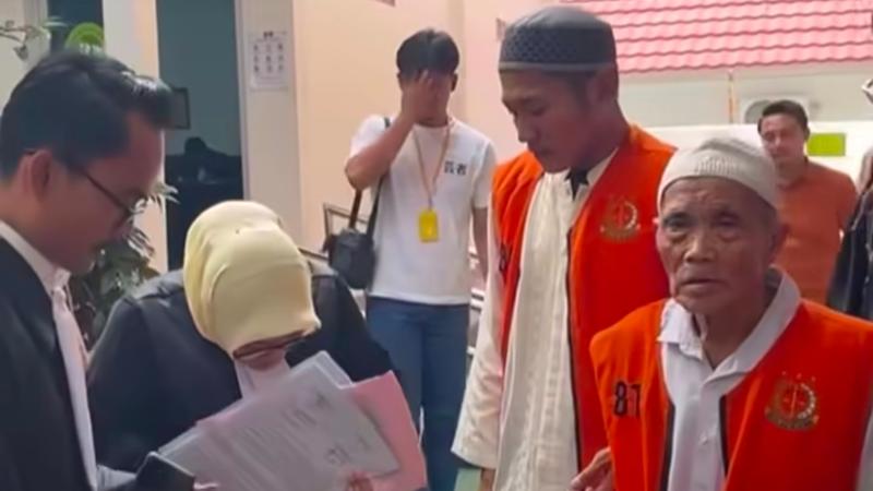 Kisah Pilu Mbah Mujiran, Ditahan Karena Ambil Karet PTPN demi Susu Cucu yang Tengah Sakit