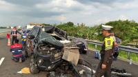 Mobil Anggota DPR RI Kecelakaan di Tol Pasuruan-Probolinggo, 2 Orang Dikabarkan Tewas