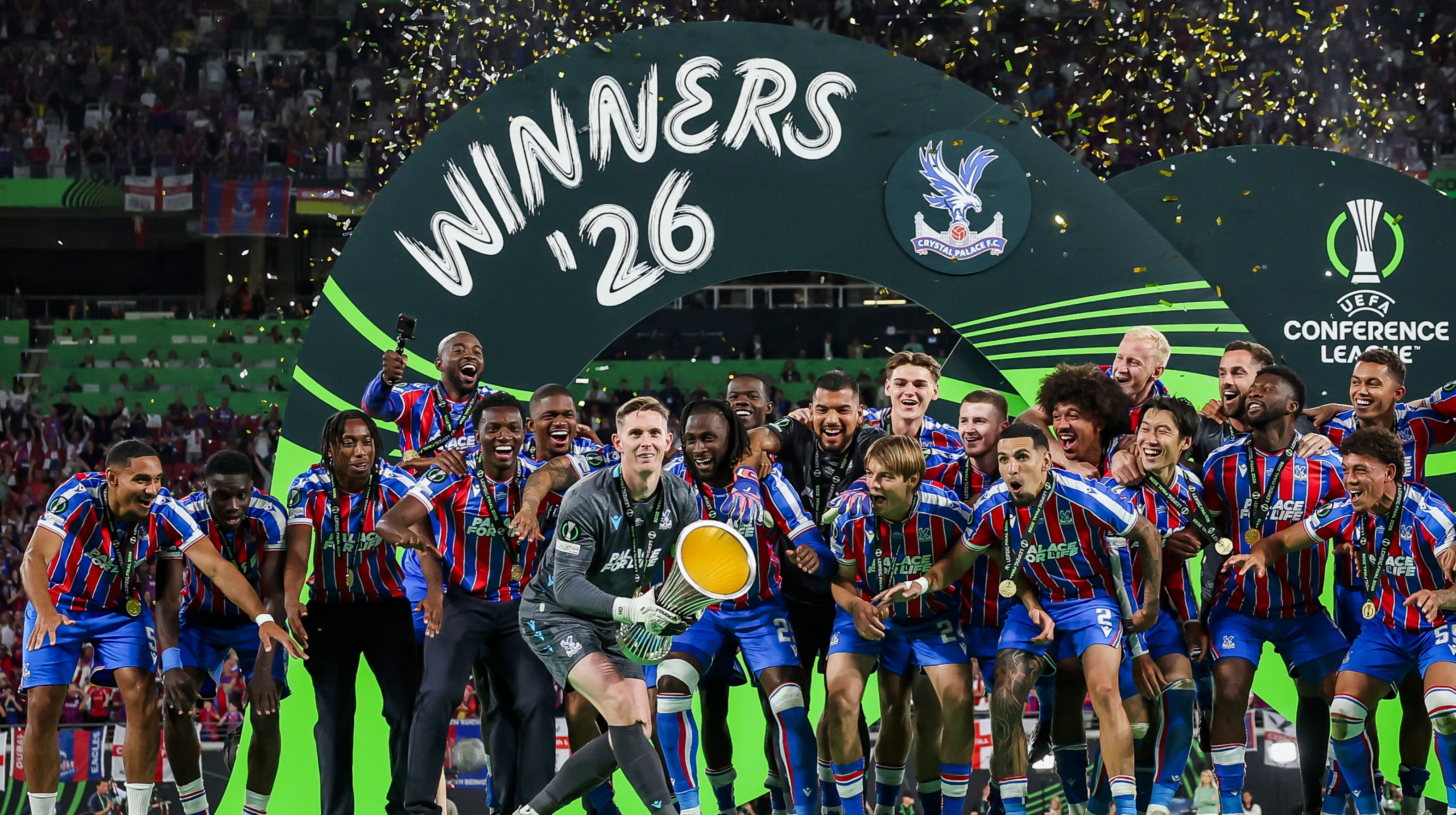 Crystal Palace menjuarai Liga Conference 2025/26 setelah menundukkan klub Spanyol, Rayo Vallecano dengan skor tipis 1-0 pada partai final di Leipzig Arena, Kamis. (Liga Conference)