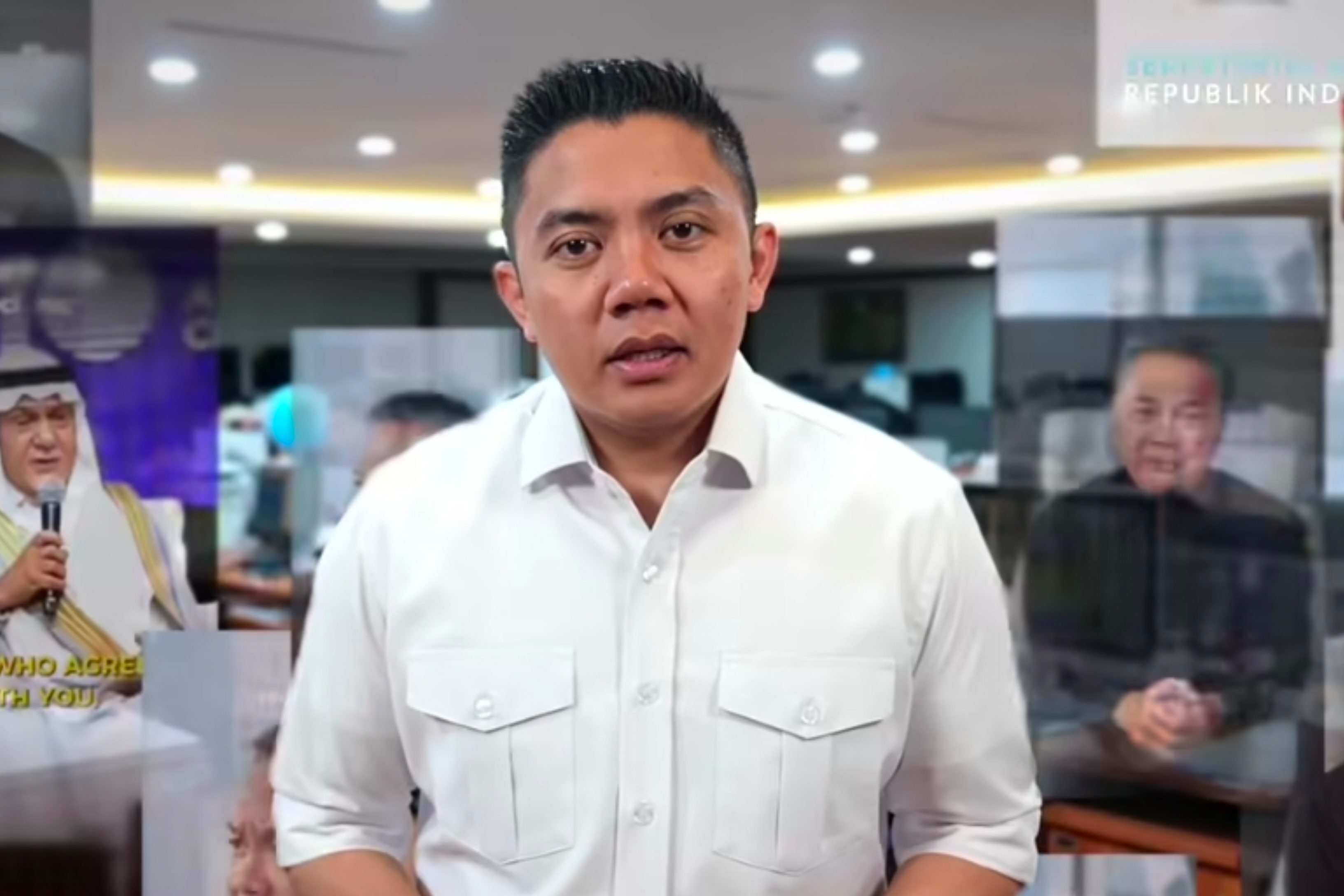 Perjalanan Luar Negeri Prabowo Disorot, Seskab Teddy Akhirnya Buka-bukaan