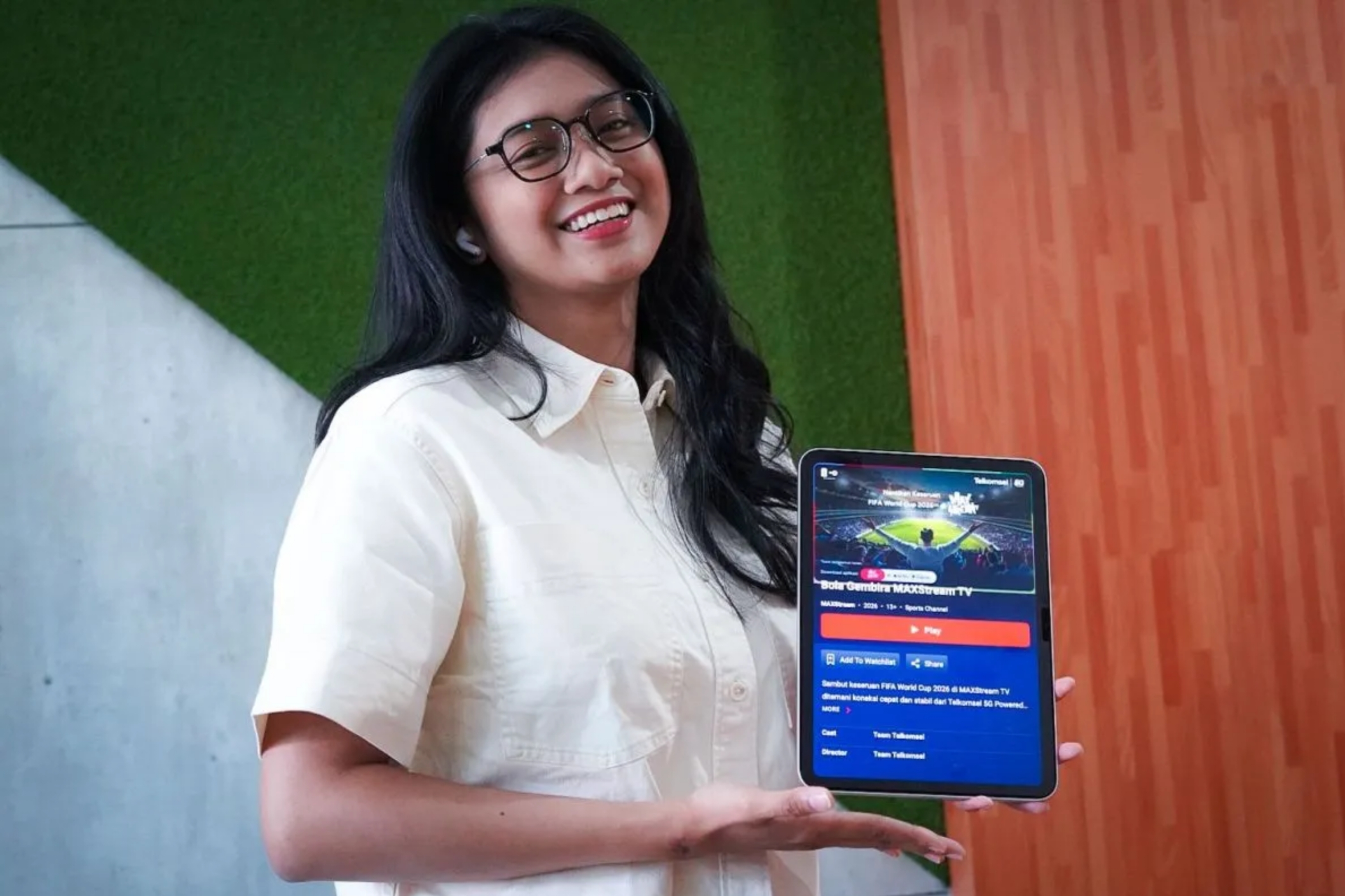 Kolaborasi Telkomsel dan TVRI, 104 Pertandingan Bisa Ditonton Lewat MAXStream TV. (Humas Telkomsel)