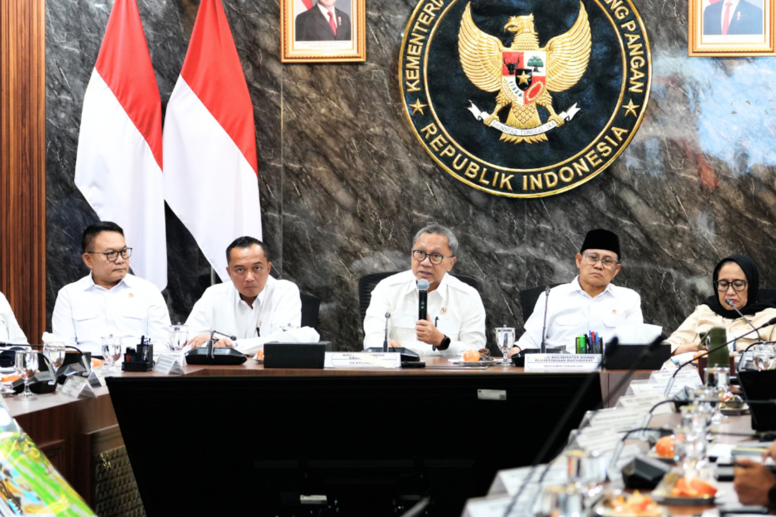 Rapat Koordinasi Peningkatan Kualitas Program Makan Begizi Gratis (MBG) dan Satuan Pelayanan Pemenuhan Gizi (SPPG) Terpencil di Kantor Kemenko Bidang Pangan, Jakarta pada Kamis, 11 Juni 2026. (Kemenko Pangan)