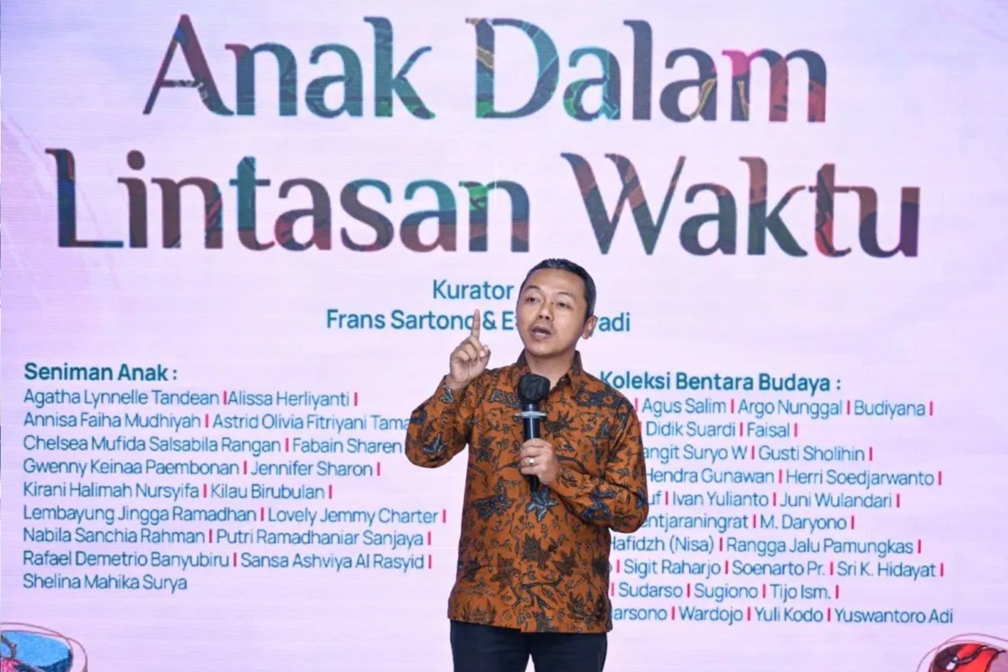 Wakil Menteri Pendidikan Dasar dan Menengah (Wamendikdasmen) Fajar Riza Ul Haq menghadiri pembukaan pameran lukisan karya Bentara Budaya bertajuk 