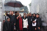 Megawati Ziarah ke Makam Bung Karno di Blitar, Ajak Kader Rawat Semangat Perjuangan