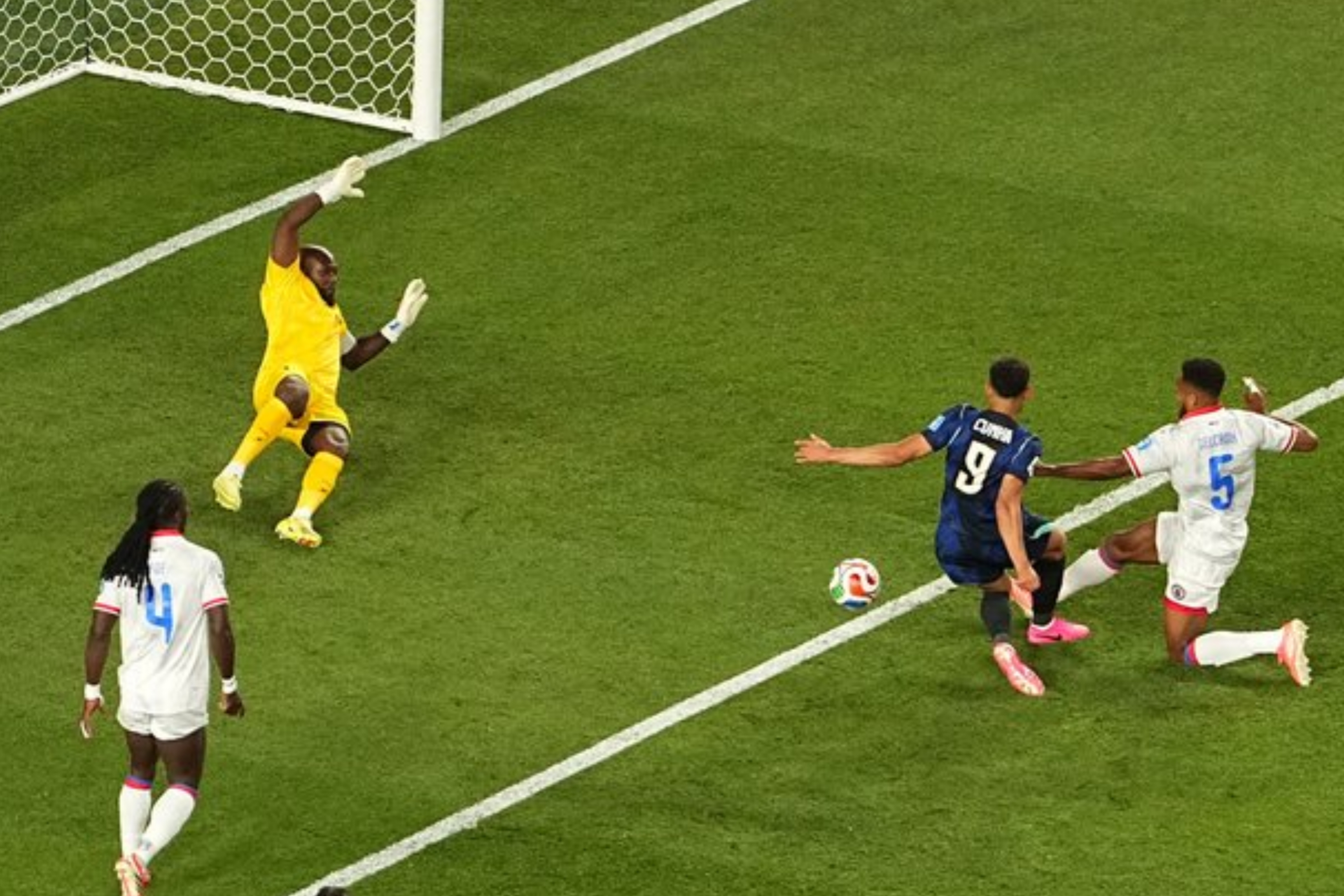 Striker Brasil Matheus Cunha mencetak gol di laga Grup C melawan Haiti di Piala Dunia 2026 pada Sabtu, 20 Juni 2026. (IDNVoice/AP Photo) 