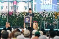 Teladani Ulama dan Guru, Menko PM: Pembangunan Tak Cukup Ekonomi, Moral dan Spiritual Harus Diperkuat