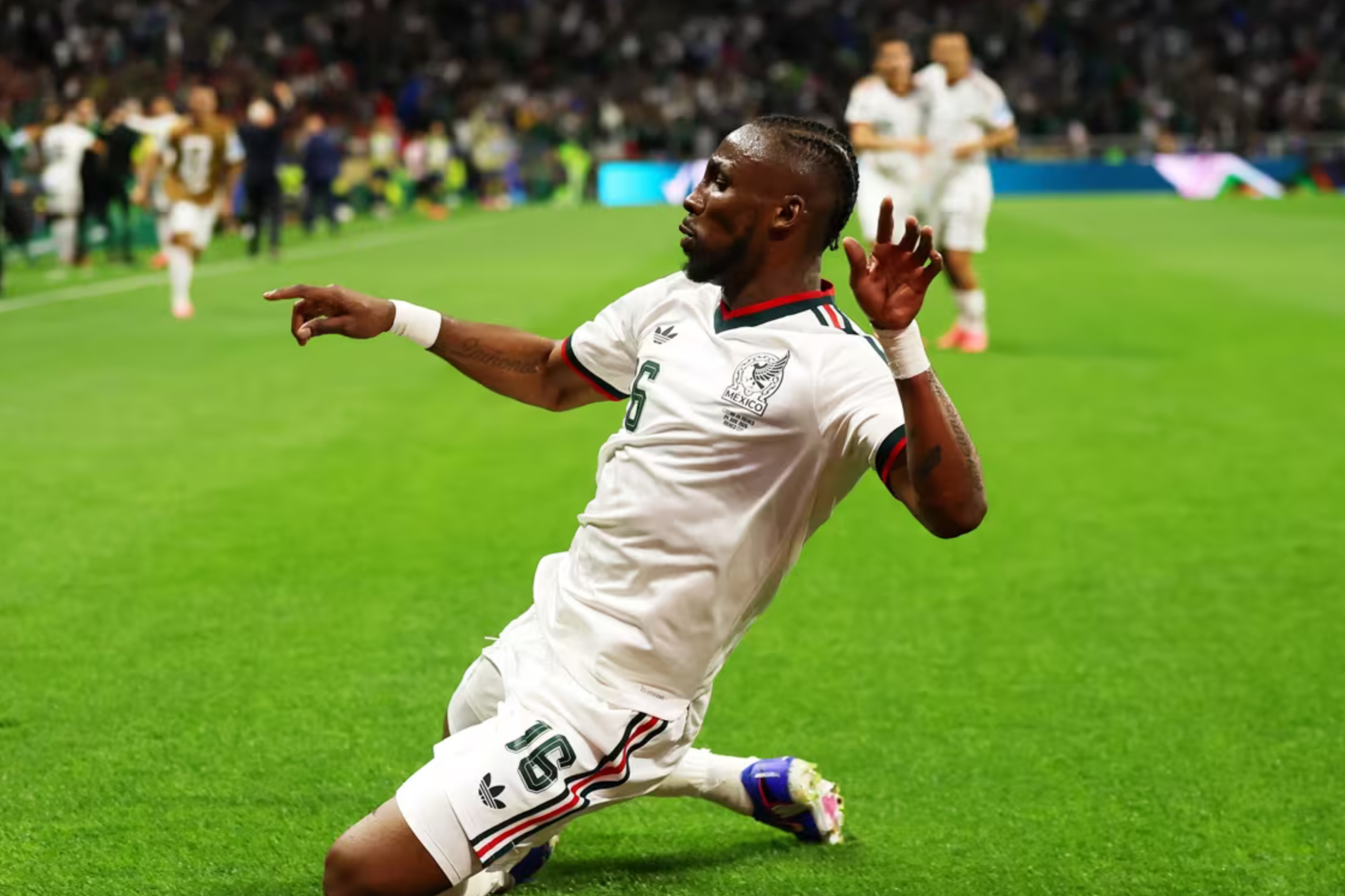 Gol dari Mateo Chavez, Julian Quinones, dan Alvaro Fidalgo, ditambah penampilan Guillermo Ochoa, membantu tuan rumah bersama menyempurnakan fase grup dengan rekor sempurna, sementara perjalanan Ceko di turnamen ini berakhir. (IDNVoice/FIFA)