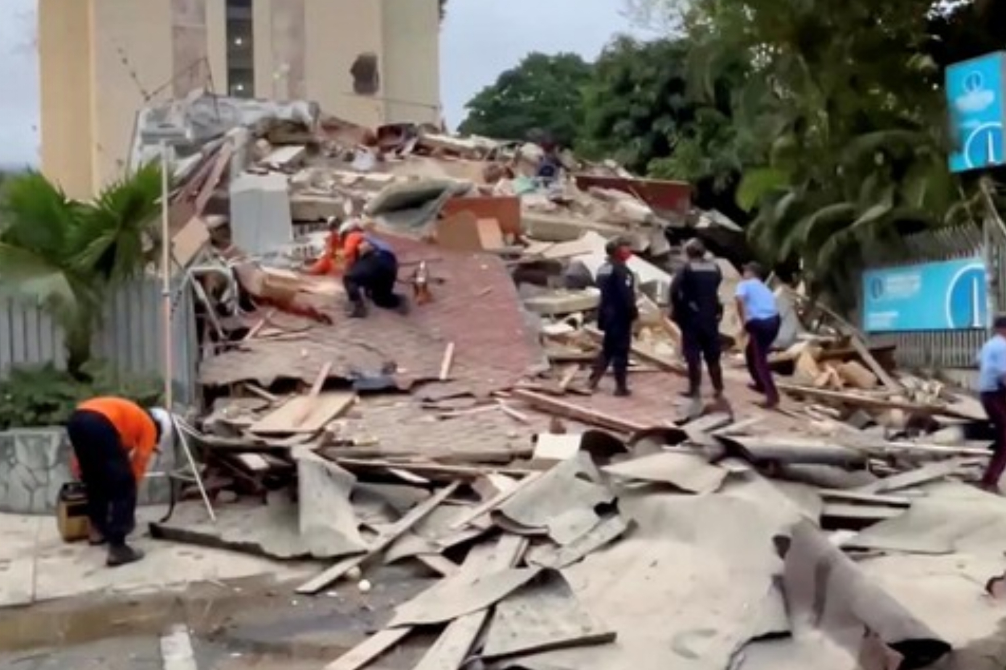 Tangkapan layar: Kerusakan akibat gempa di Caracas, Venezuela. (IDNVoice/Reuters TV)
