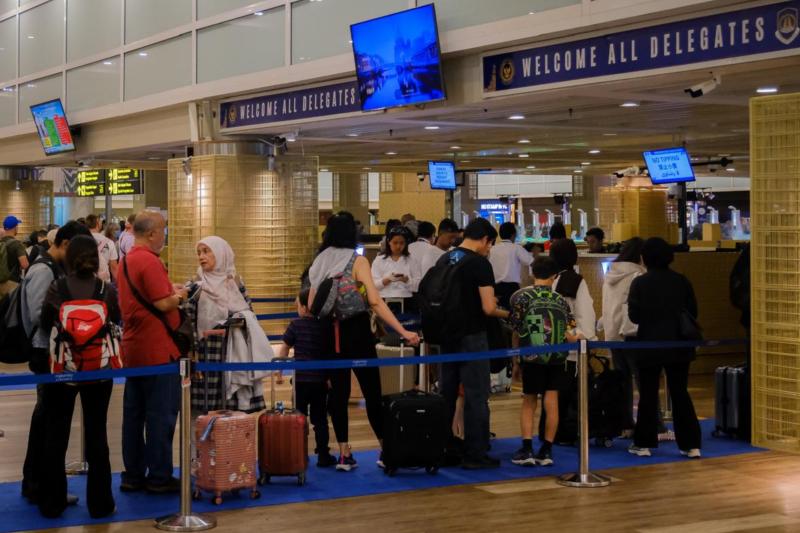 Kemenpar Dorong Perluasan Bebas Visa, Sebut Bisa Tingkatkan Kunjungan Wisman dan Ciptakan Lapangan Kerja