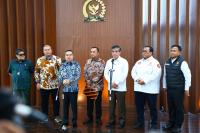 DPR dan Pemerintah Bentuk Satgas Mitigasi PHK, Antisipasi Ancaman 55 Ribu Buruh Kehilangan Pekerjaan