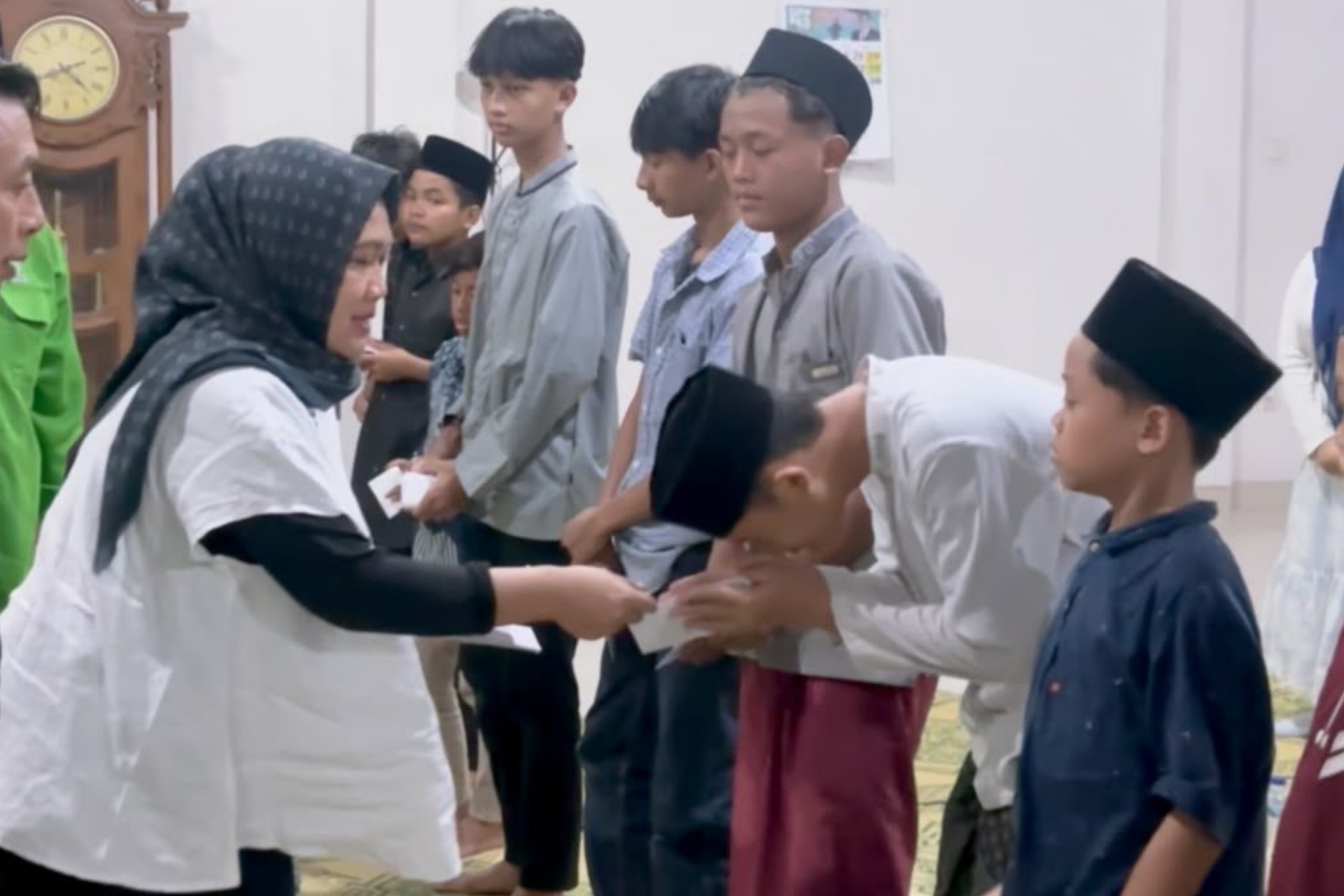 DPC PKB Sleman menggelar Santunan Anak Yatim dan Doa Asyura di Sentono, Kalurahan Tamanmartani, Kapanewon Kalasan, Sleman, D.I. Yogyakarta pada Jumat, 26 Juni 2026. (IDNVoice/KY-Istimewa)