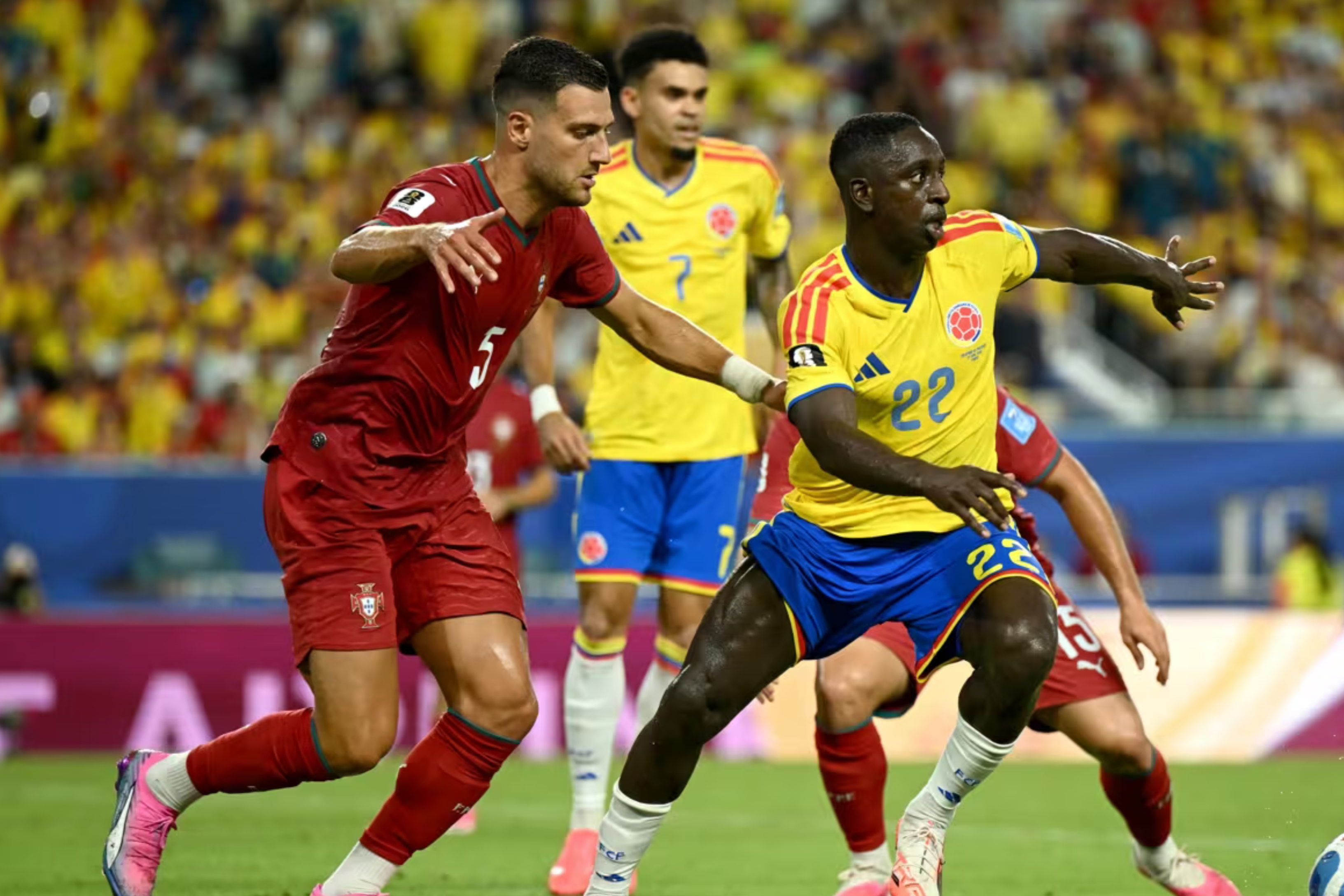 Sejumlah peluang emas terbuang sia-sia di kedua kubu dalam pertandingan yang berlangsung silih berganti di Miami Stadium. (IDNVoice/FIFA)