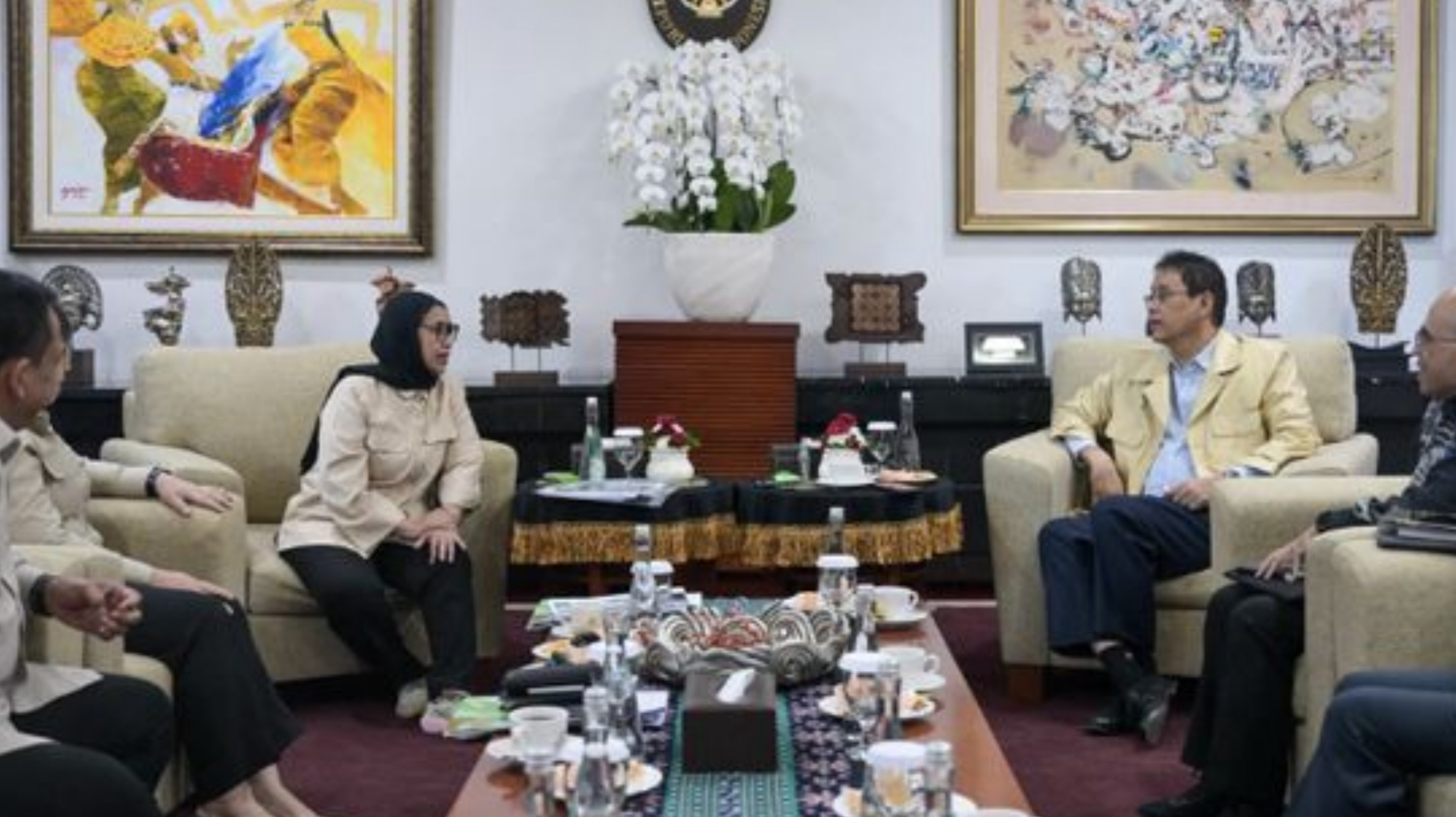 Pertemuan Menteri Keuangan (Menkeu) Purbaya Yudhi Sadewa dengan Kepala Badan Gizi Nasional (BGN) Nanik S. Deyang di kantor Kementerian Keuangan (Kemenkeu) pada Kamis, 25 Juni 2026. (IDNVoice/Kemenkeu RI)