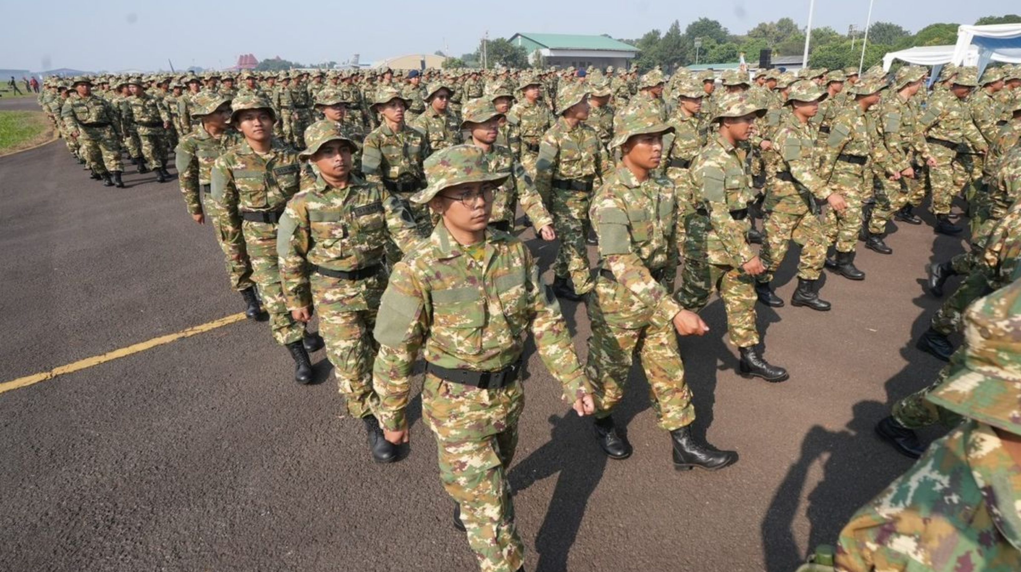 Sejumlah calon pengelola Koperasi Desa/Kelurahan Merah Putih (KDKMP) dan calon pengelola Kampung Nelayan Merah Putih (KNMP) yang akan mengikuti Latihan Dasar Kemiliteran (Latsarmil) Komponen Cadangan (Komcad). (IDNVoice/Setjen Infohan Kemhan)