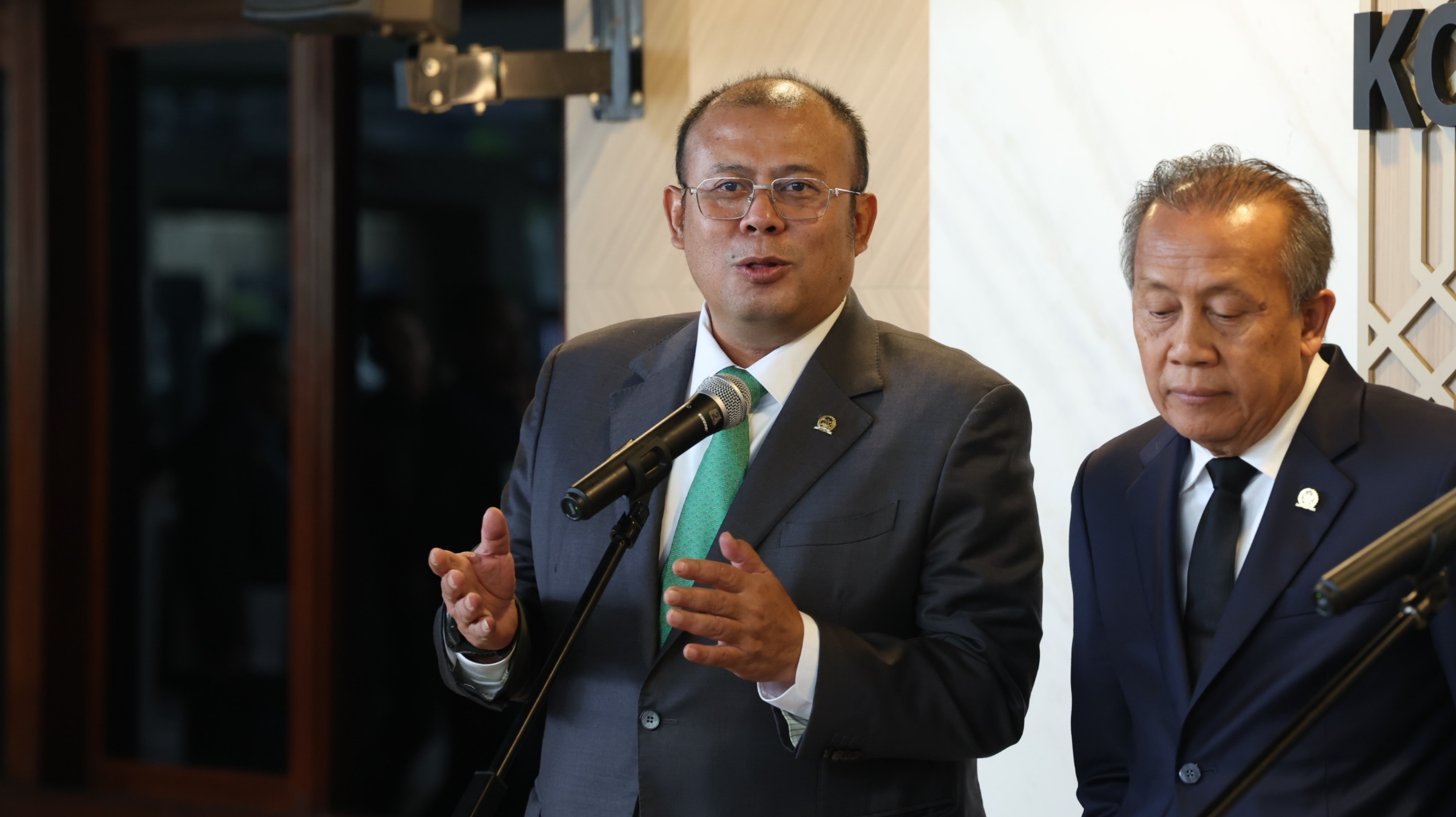 Wakil Ketua DPR RI Cucun Ahmad Syamsurijal, saat konferensi pers usai Rapat Paripurna di Gedung Nusantara II, Kompleks Parlemen, Senayan, Jakarta pada Kamis, 2 Juli 2026. (IDNVoice/DPR RI)