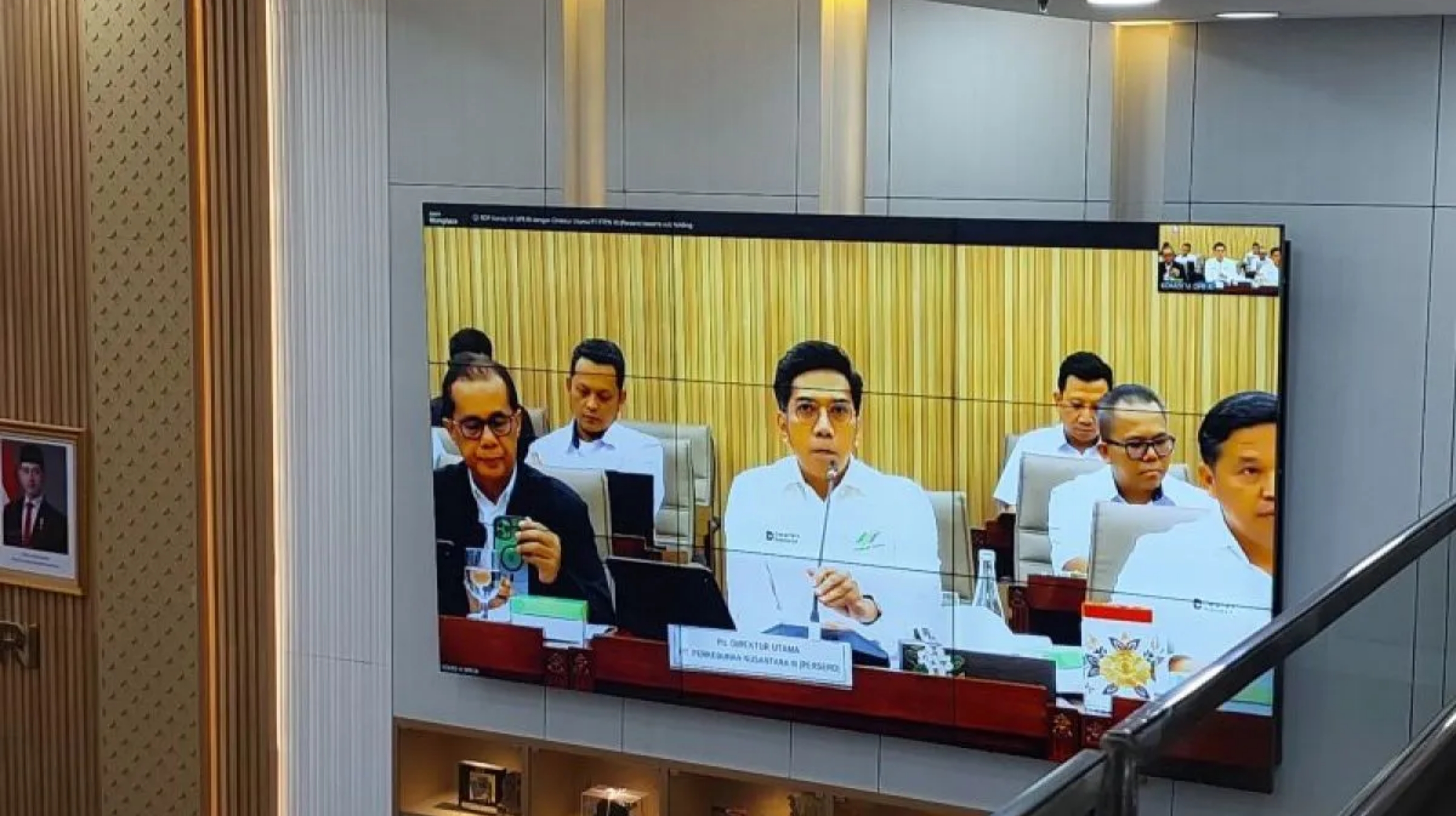 Plt. Direktur Utama PT Perkebunan Nusantara III (PTPN III) Iswahyudi dalam agenda Rapat Dengar Pendapat PTPN III beserta Subholding dengan Komisi VI DPR RI, di Kompleks Parlemen Senayan, Jakarta pada Senin, 6 Juli 2026. (IDNVoice/Antara)