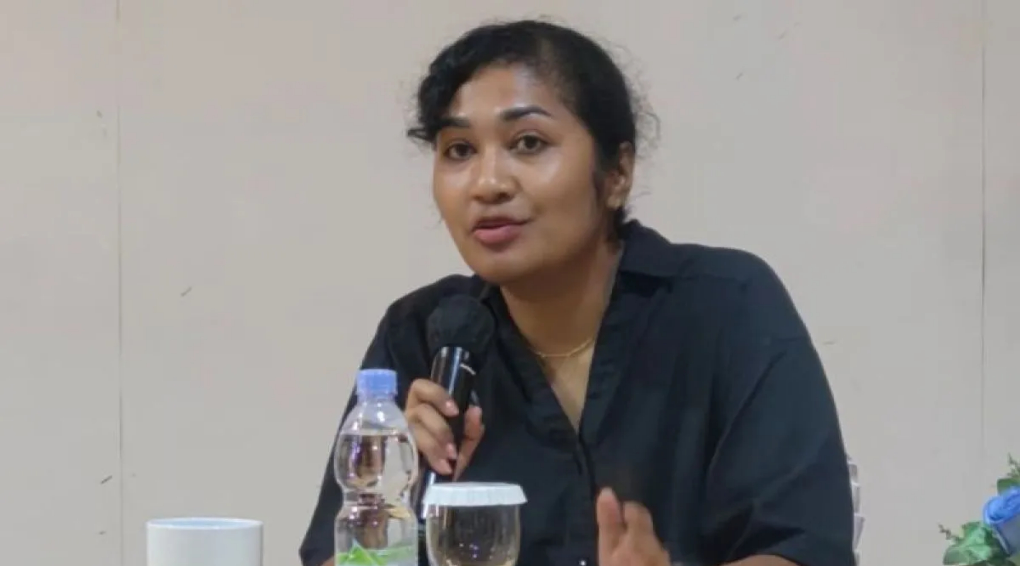 Koordinator BGN Regional Papua Barat Erika Vionita Werinussa saat rapat bersama Komite III DPD Republik Indonesia di Manokwari. (IDNVoice/Antara-Fransiskus Salu Weking)