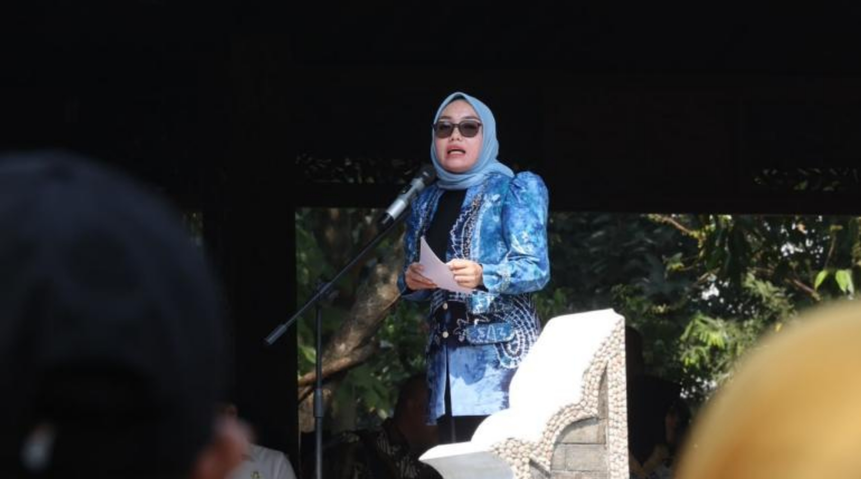 Wakil Menteri Koperasi (Wamenkop), Farida Farichah menghadiri Pelantikan Dewan Pengurus Pusat Persatuan Anggota Badan Permusyawaratan Desa Seluruh Indonesia periode 2026-2030, Jawa Barat. (IDNVoice/Kemenkop)