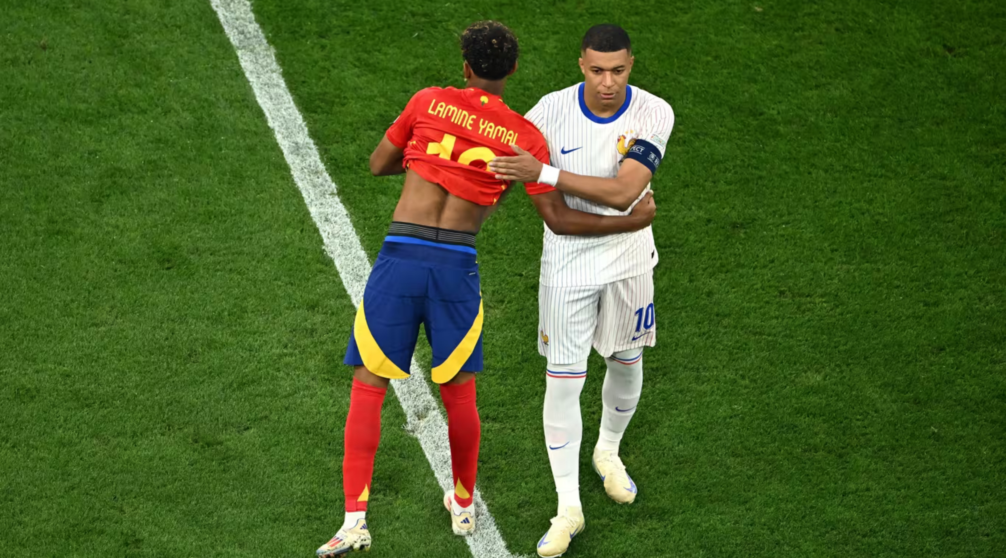 Semifinal Prancis-Spanyol menghadirkan alur cerita menarik dengan Kylian Mbappe dan Lamine Yamal berada di kubu yang berlawanan. Mari kita lihat pertemuan mereka sebelumnya. (IDNVoice/FIFA)