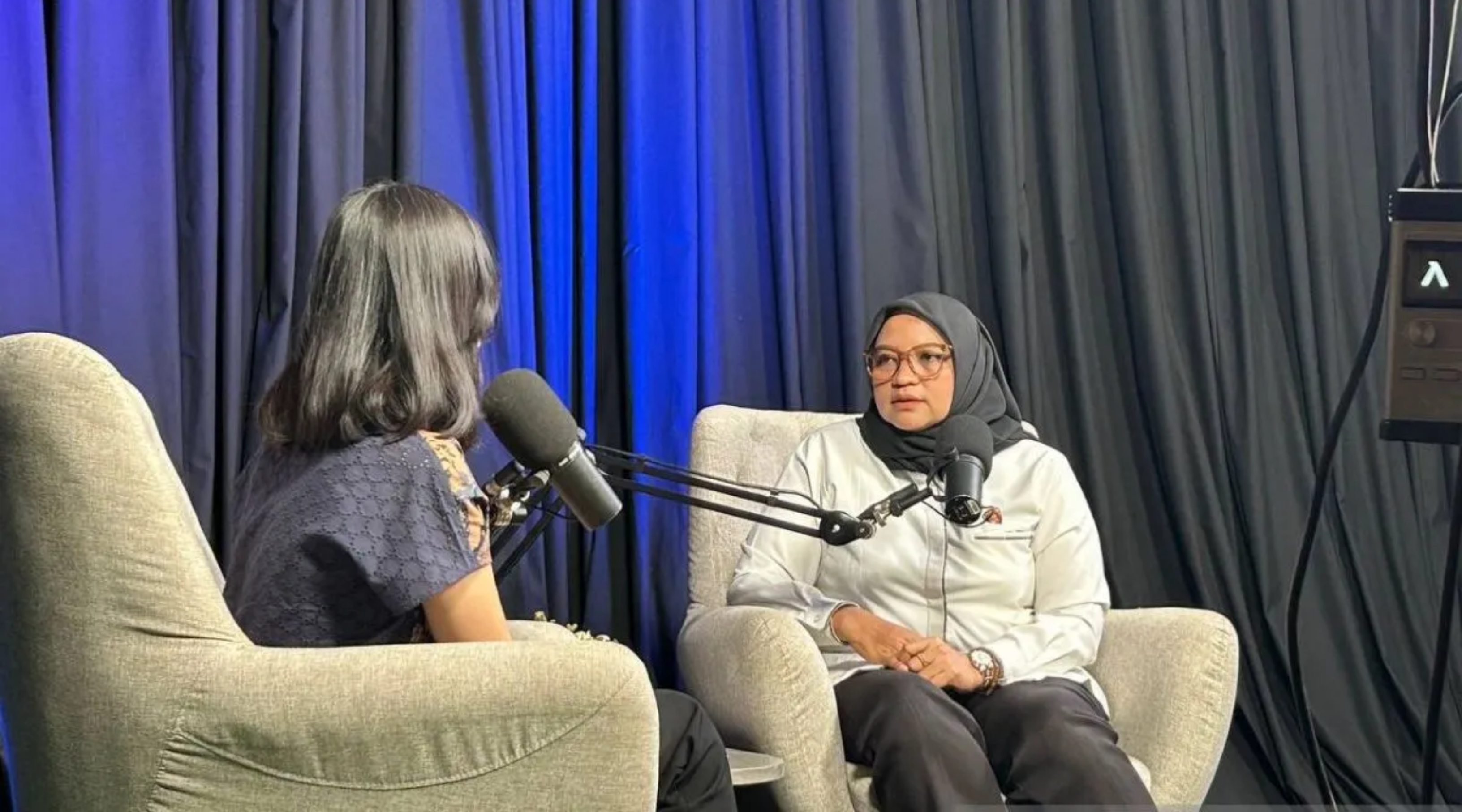 Kasubag Binops Direktorat PPA-PPO Bareskrim Polri Kombes Pol. Ema Rahmawati dalam podcast dengan ANTARA di Jakarta pada Senin, 13 Juli 2026. (IDNVoice/Antara-Laily Rahmawaty)