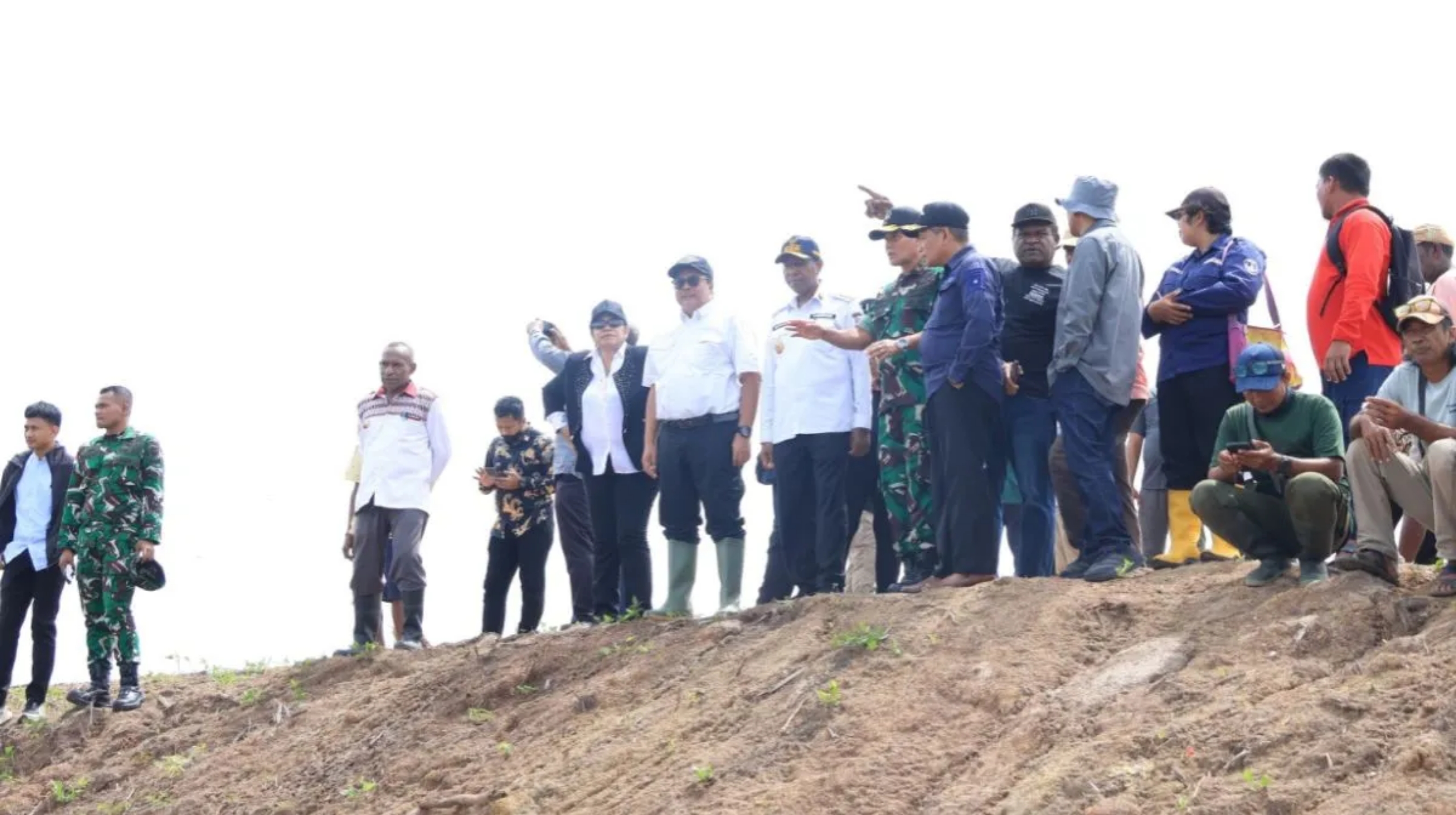 Peninjauan PSN di Kabupaten Merauke, Papua Selatan. (IDNVoice/Humas Pemprov Papua Selatan) 
