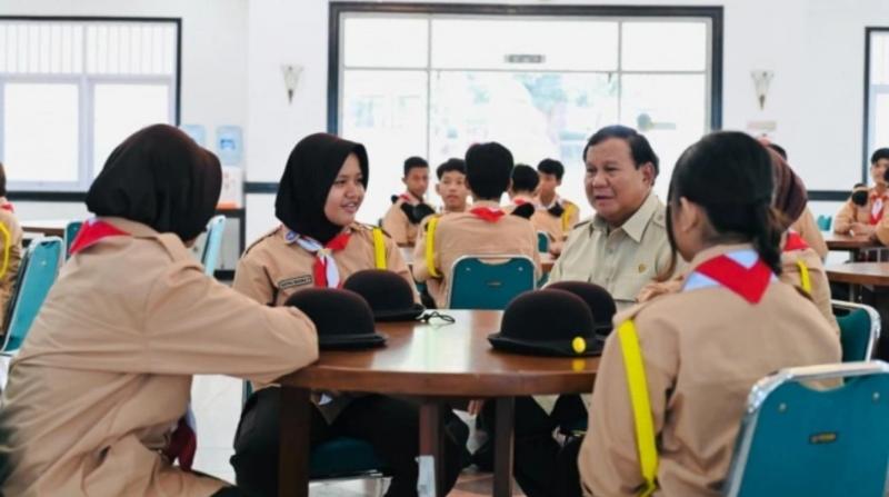Menkomdigi Dukung Pembatasan Gawai di Sekolah, Dinilai Perkuat Perlindungan Anak di Ruang Digital