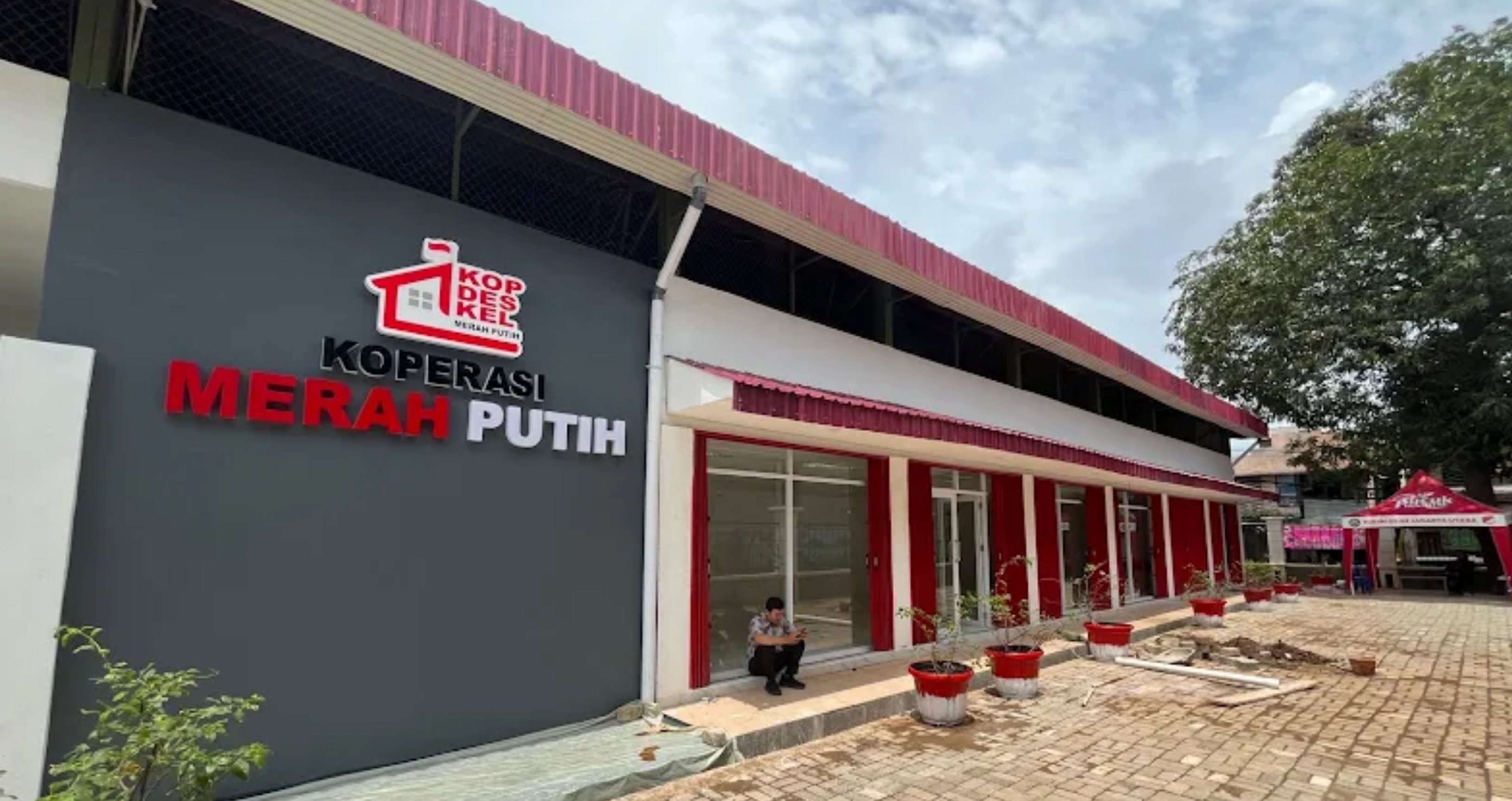 Kepercayaan Masyarakat Jadi Penentu Sukses KDKMP, Ini Pesan Guru Besar Ikopin