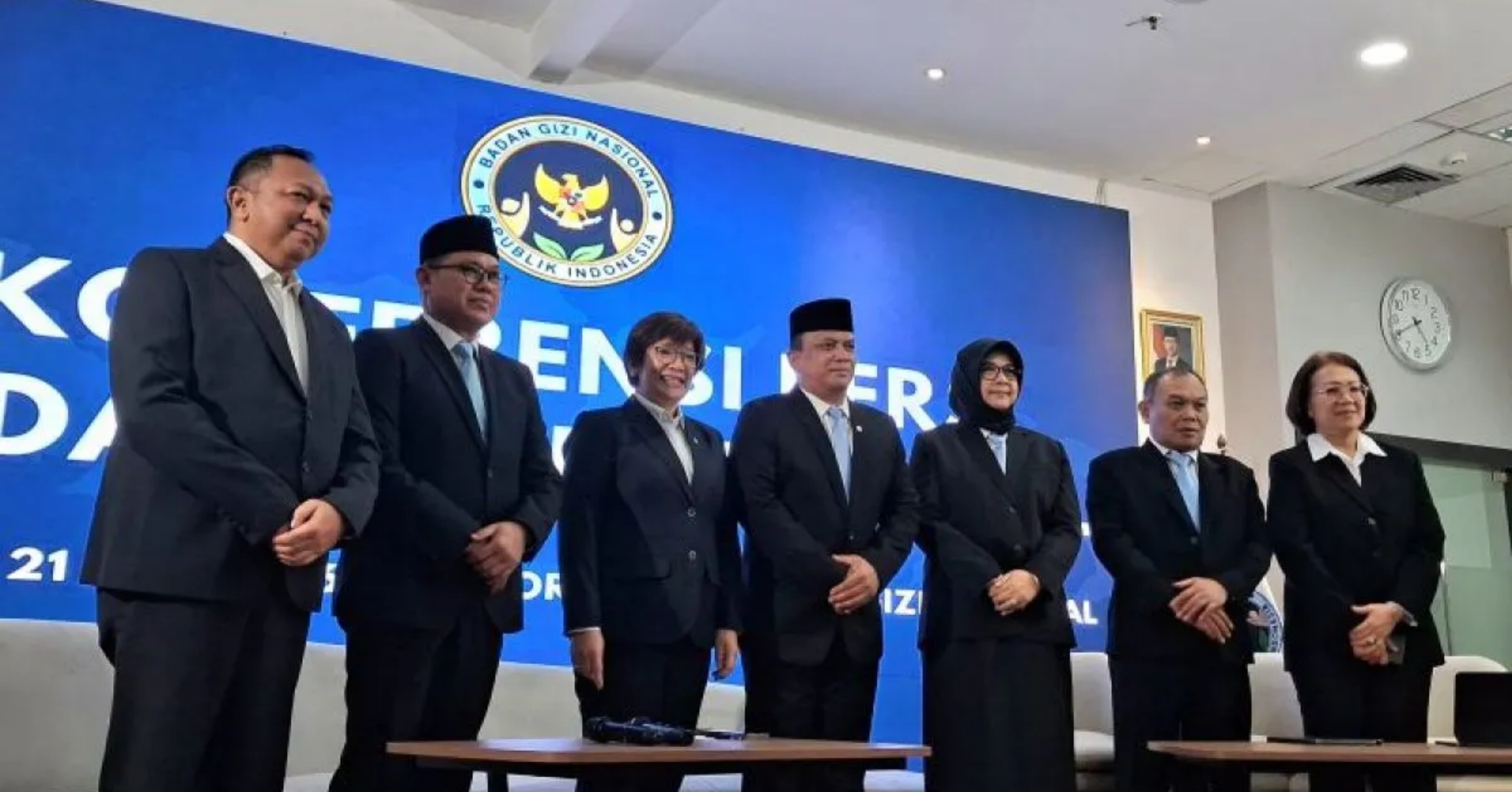 BGN perkenalkan pejabat baru dalam konferensi pers di Gedung BGN, Kebon Sirih, Jakarta Pusat pada Selasa, 21 Juli 2026. (IDNVoice/Antara-Lintang Budiyanti Prameswari)