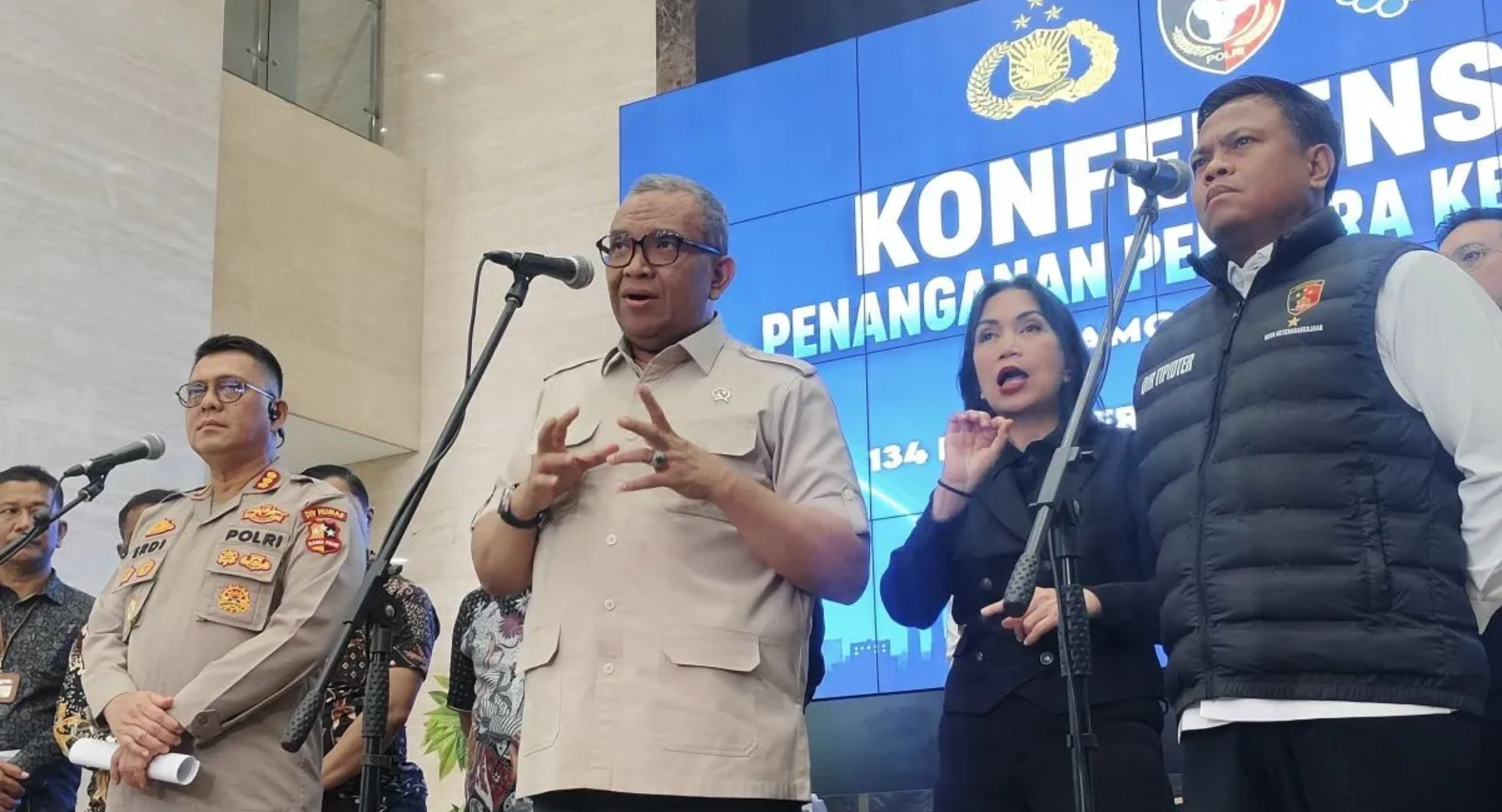 Kemnaker dan Polri Tuntaskan Sengketa PHK 134 Buruh PT Amos Indah Indonesia, Pesangon Rp12,7 Miliar Disepakati