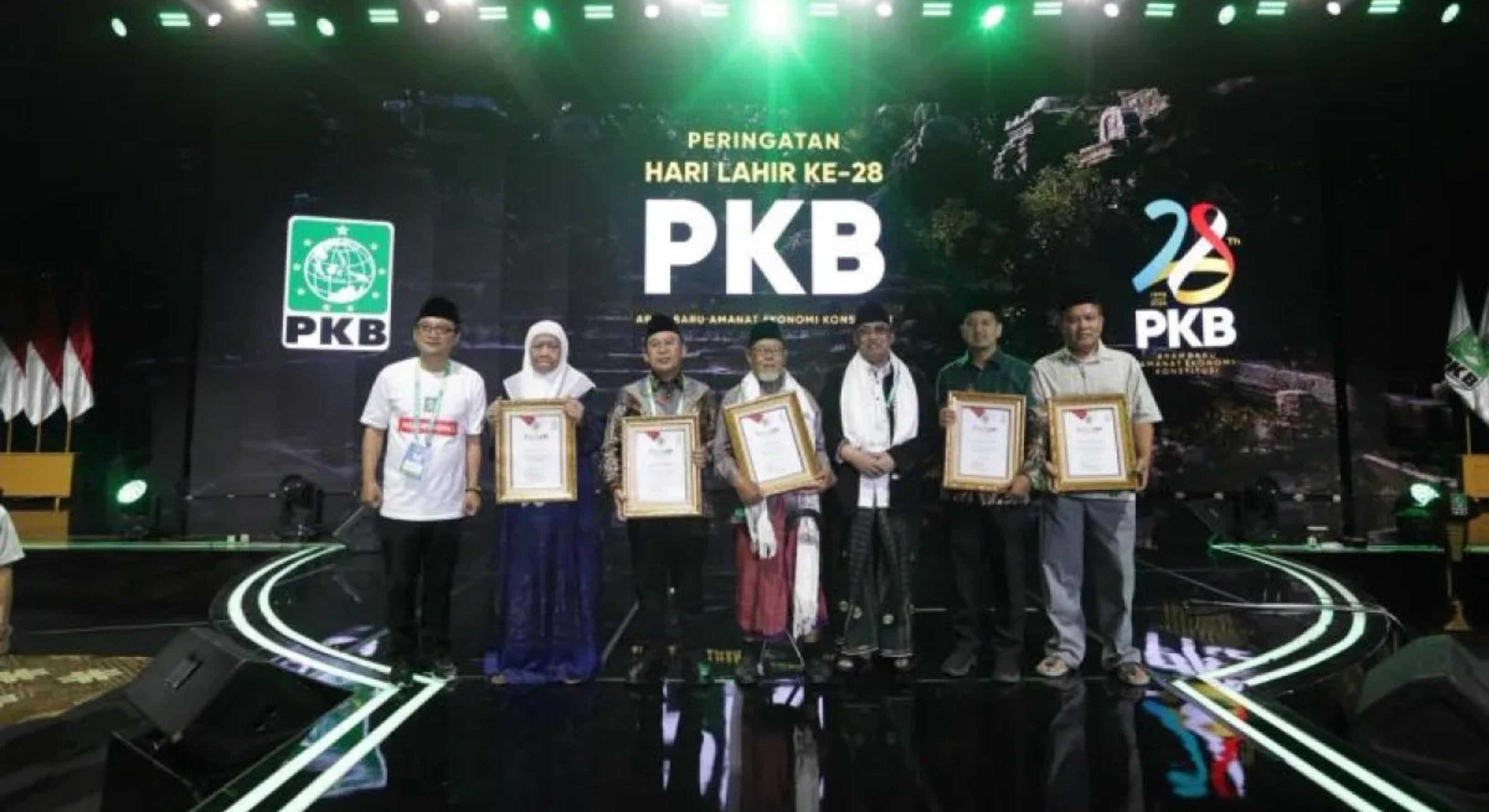 PKB Anugerahkan Penghargaan kepada Lima Kiai Penguat Islam, Pancasila, dan Nasionalisme