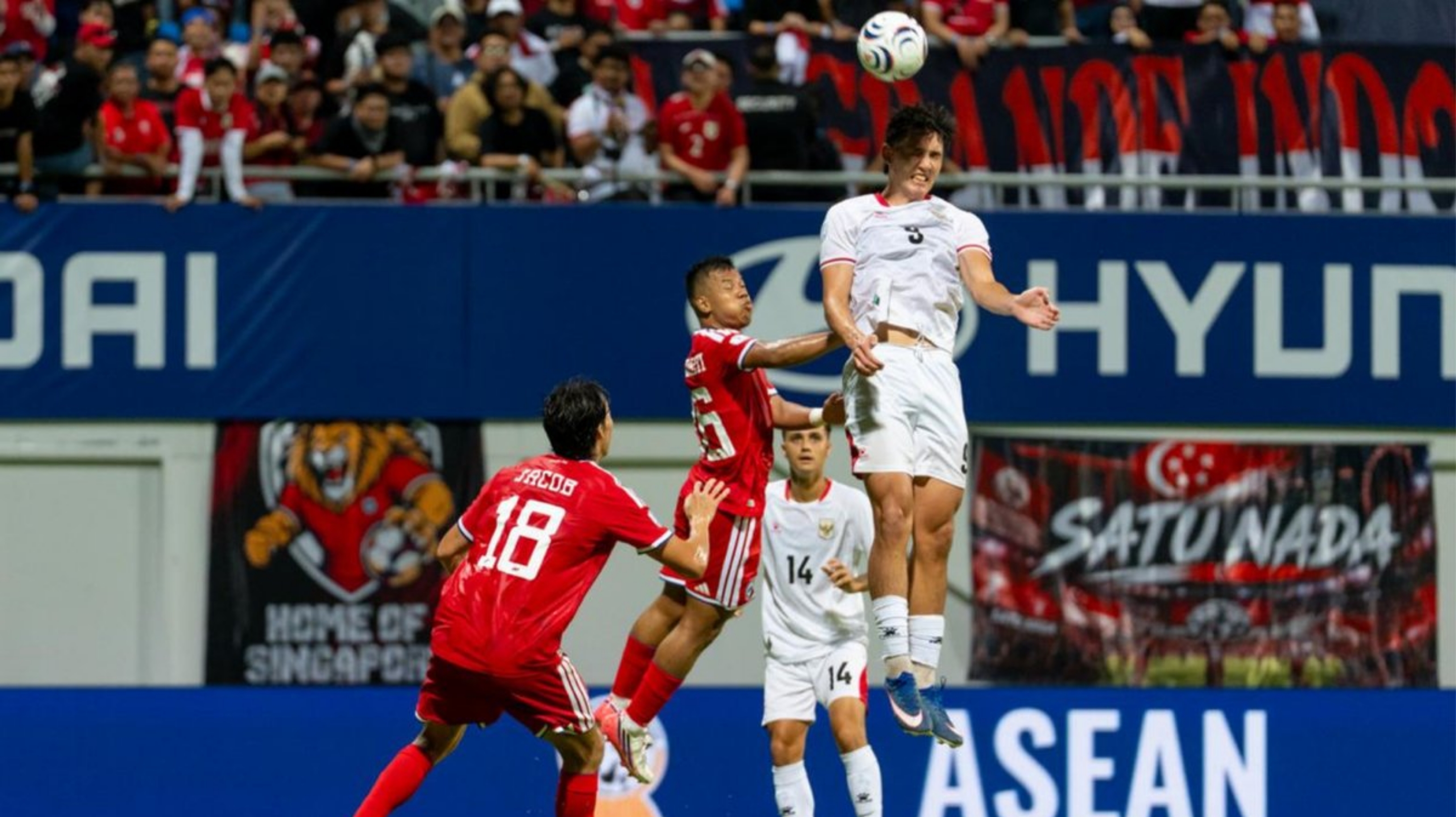 Hasil imbang cukup bagi Singapura untuk mengamankan posisi kedua Grup A dan melaju ke semifinal. Sebaliknya, Indonesia harus mengakhiri perjuangannya di ASEAN Hyundai Cup 2026. (IDNVoice/ASEANUTDFC)