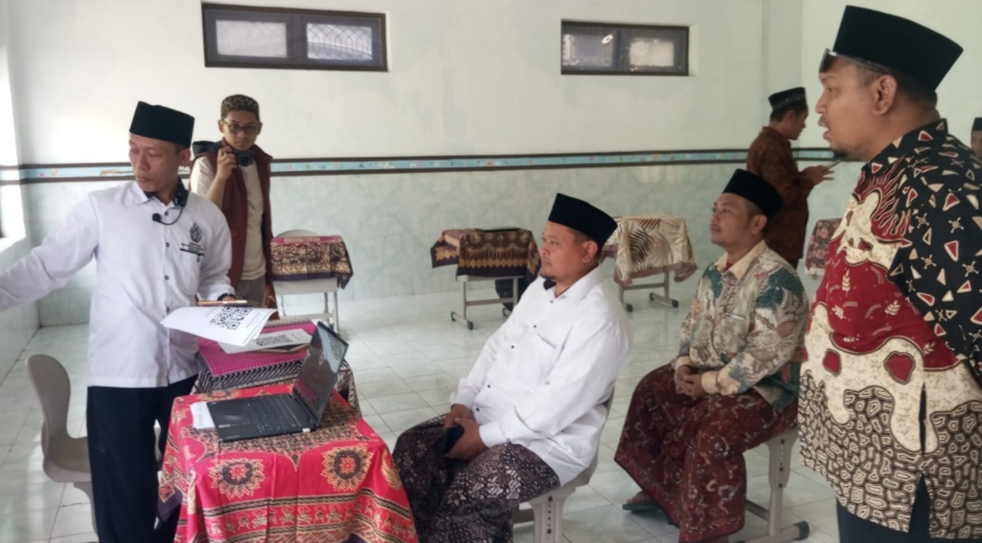 Gladi kotor persiapan pendaftaran peserta Muktamar ke-35 NU di Pondok Pesantren Tambakberas, Jombang, Jawa Timur pada Sabtu, 22 Agustus 2026. (IDNVoice/TB-Istimewa)