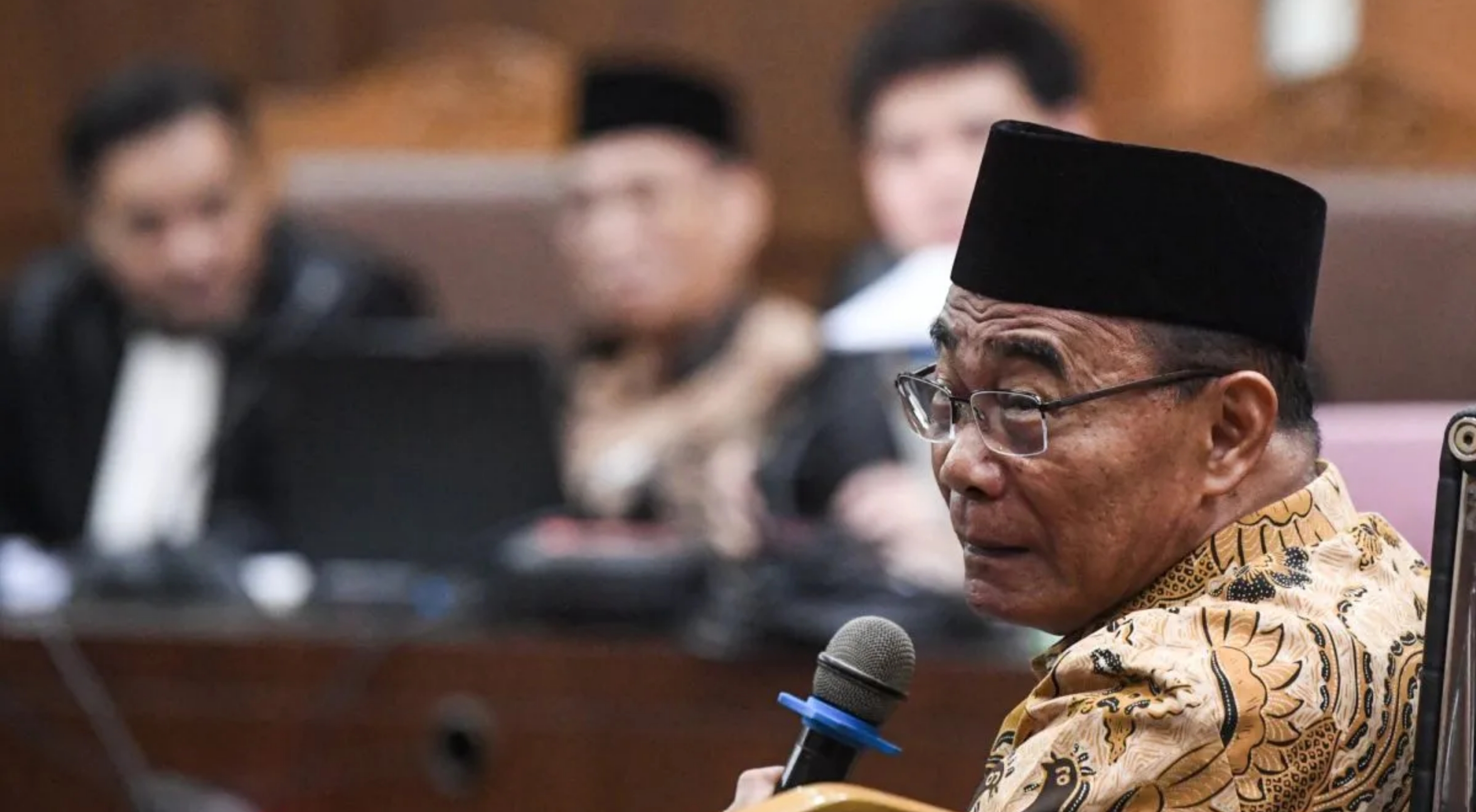 Penasihat Khusus Presiden Bidang Haji Muhadjir Effendy memberikan kesaksiannya dalam kasus dugaan tindak pidana korupsi pada pembagian kuota dan penyelenggaraan haji di Kementerian Agama tahun 2023-2024 di Pengadilan Tipikor, Jakarta pada Selasa, 1 September 2026. (IDNVoice/Antara Foto)