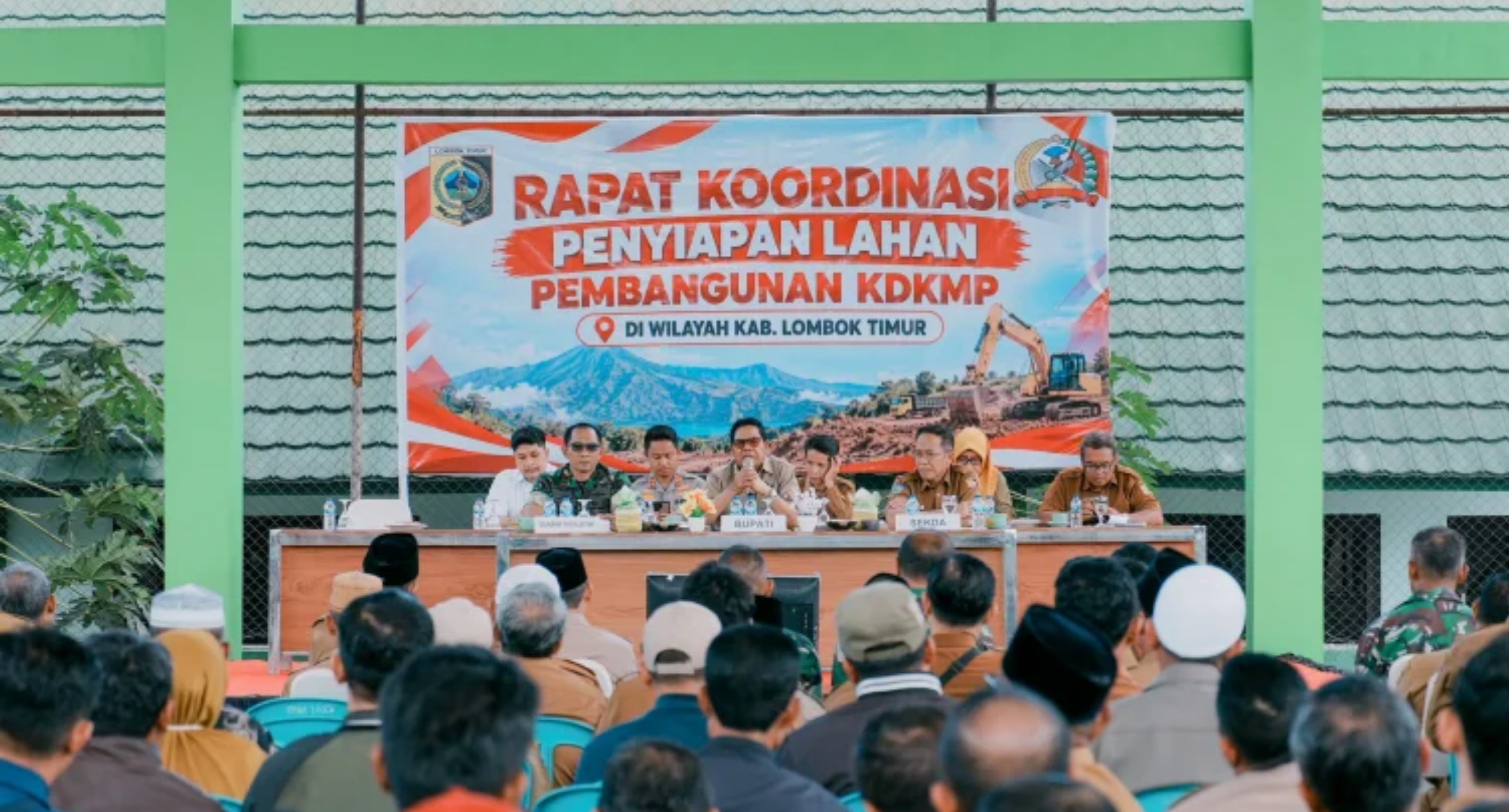 Kegiatan Rapat Koordinasi Penyiapan Lahan Pembangunan KDKMP yang digelar di Aula Kodim 1615 Lombok Timur. (IDNVoice/RRI)