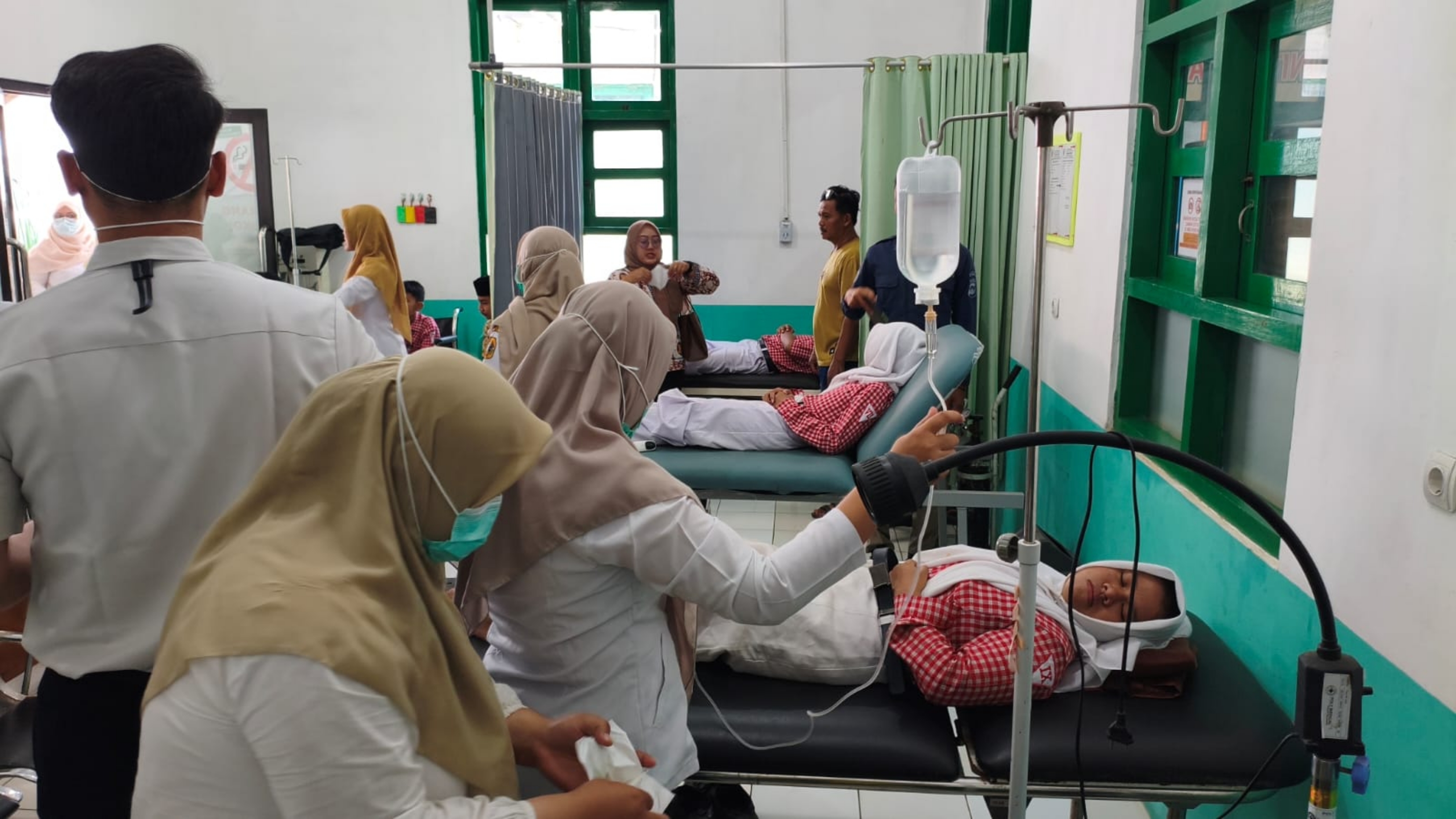 Terjadi Lagi! Dugaan Keracunan MBG di Pati Meluas, 230 Siswa Jalani Perawatan