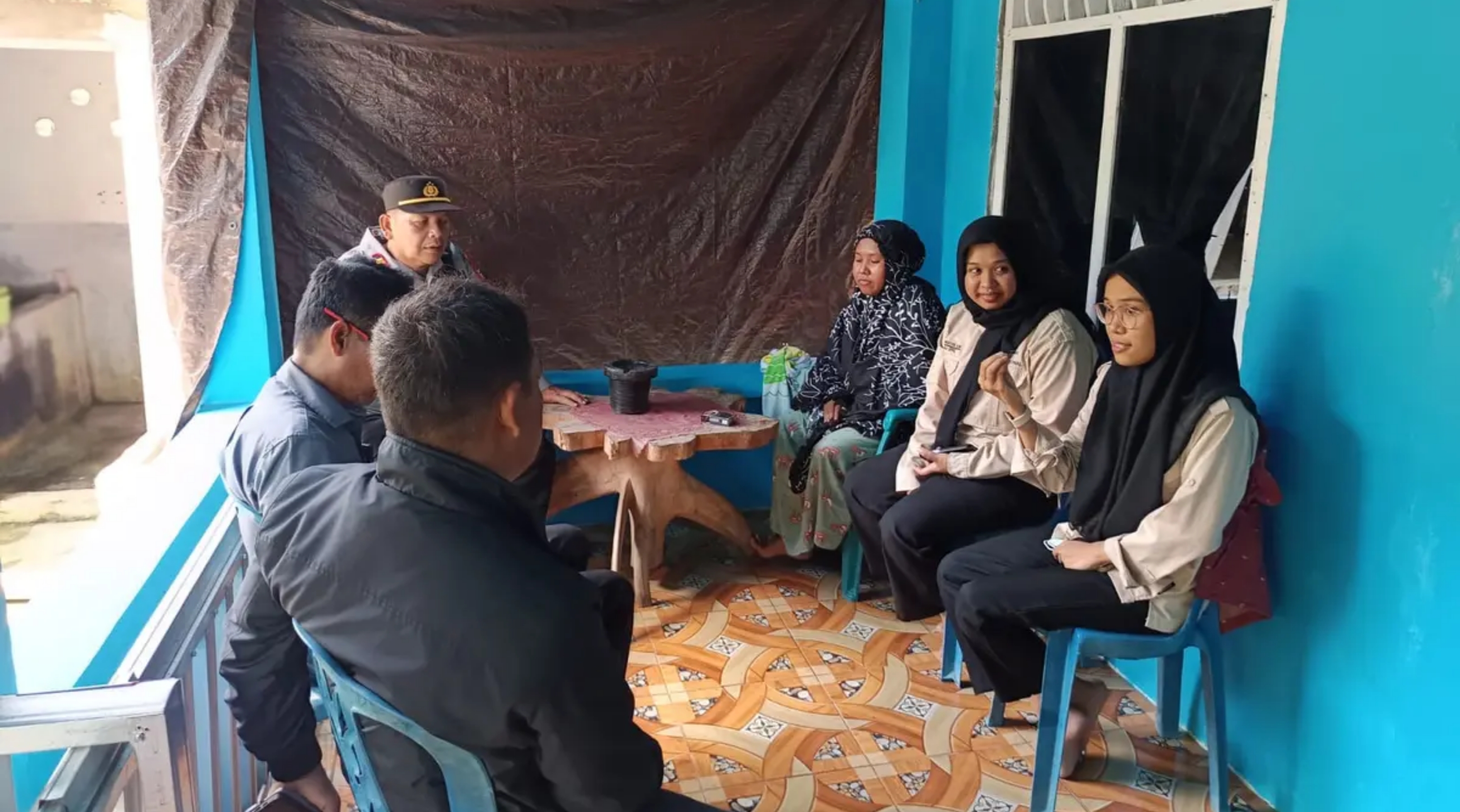 Polisi menelusuri beredarnya video temuan ulat pada buah salak dalam paket MBG di Bontosikuyu, Selayar, Sulawesi Selatan. (IDNVoice/Istimewa)