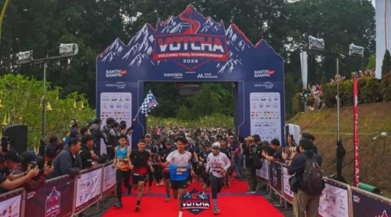 1.765 Pelari dari 15 Negara Taklukkan Jalur Vulkanik Gunung Tangkuban Perahu