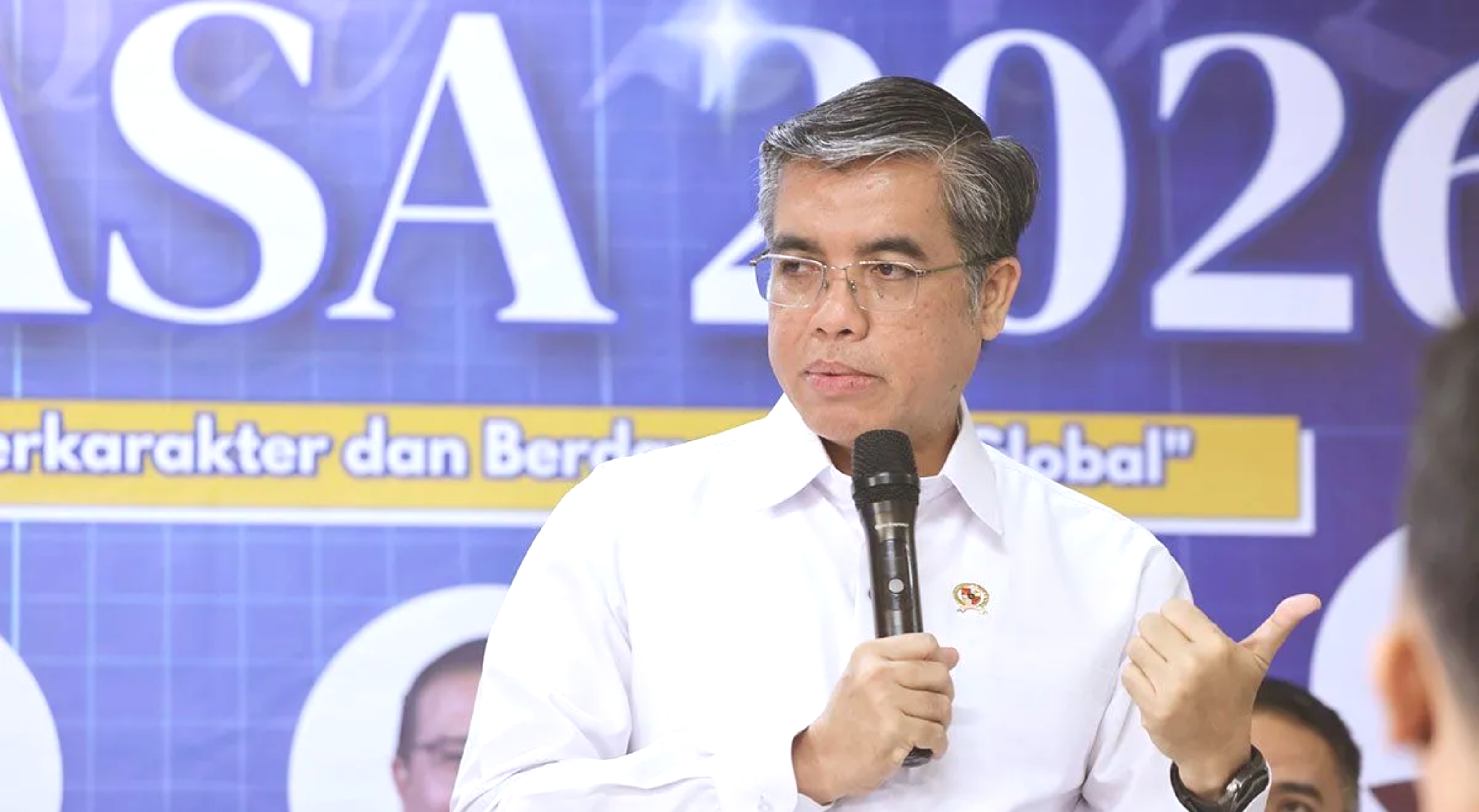Menaker: Mahasiswa Vokasi Jangan Jago Coding, tapi Tak Bisa Kerja Sama