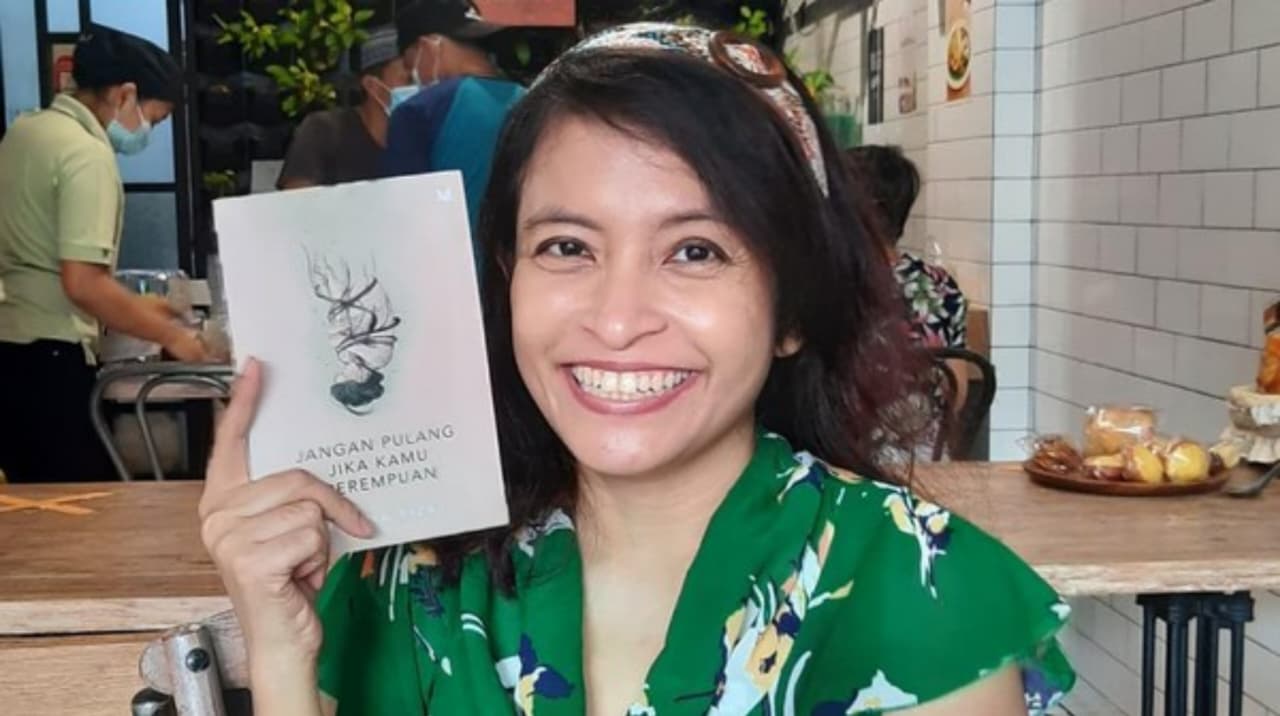  Penulis Buku Memburu Muhammad, Feby Indirani (IDNVoice/Istimewa)