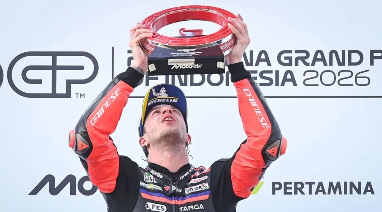 Pembalap Aprilia Racing Marco Bezzecchi memenangi balapan MotoGP Pertamina Grand Prix of Indonesia 2026 di Sirkuit Internasional Pertamina Mandalika, KEK Mandalika, Lombok Tengah, NTB pada Minggu, 11 Oktober 2026. (IDNVoice/Antara Foto)
