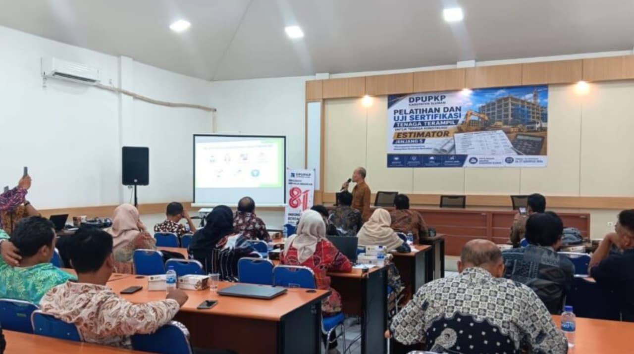 Perkuat Pembangunan Desa, Pemkab Sleman Bekali SDM Kalurahan dengan Sertifikasi Tenaga Konstruksi