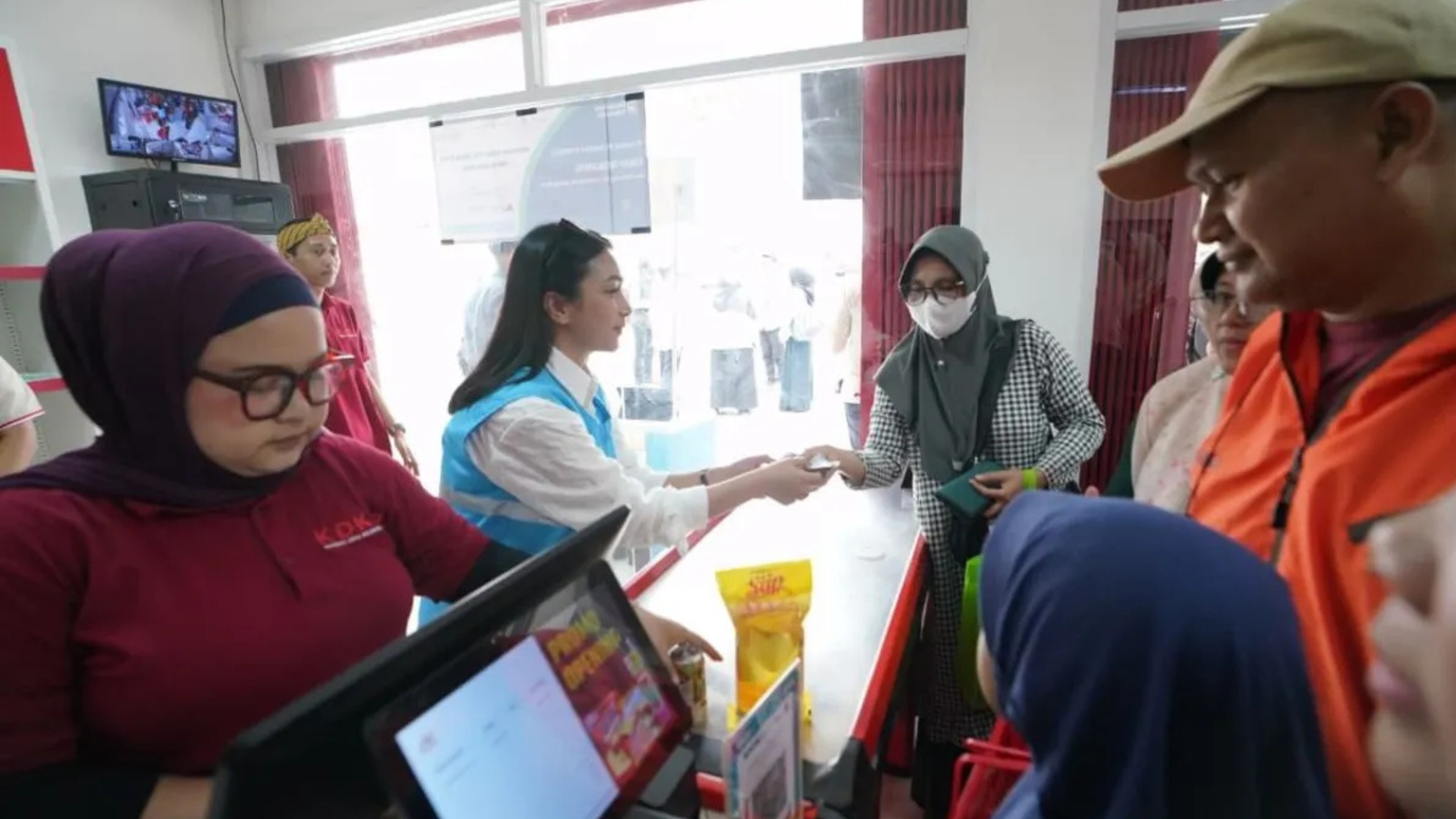 Dari Sembako hingga Token Listrik, KDKMP Diperkuat Jadi Pusat Pelayanan Warga