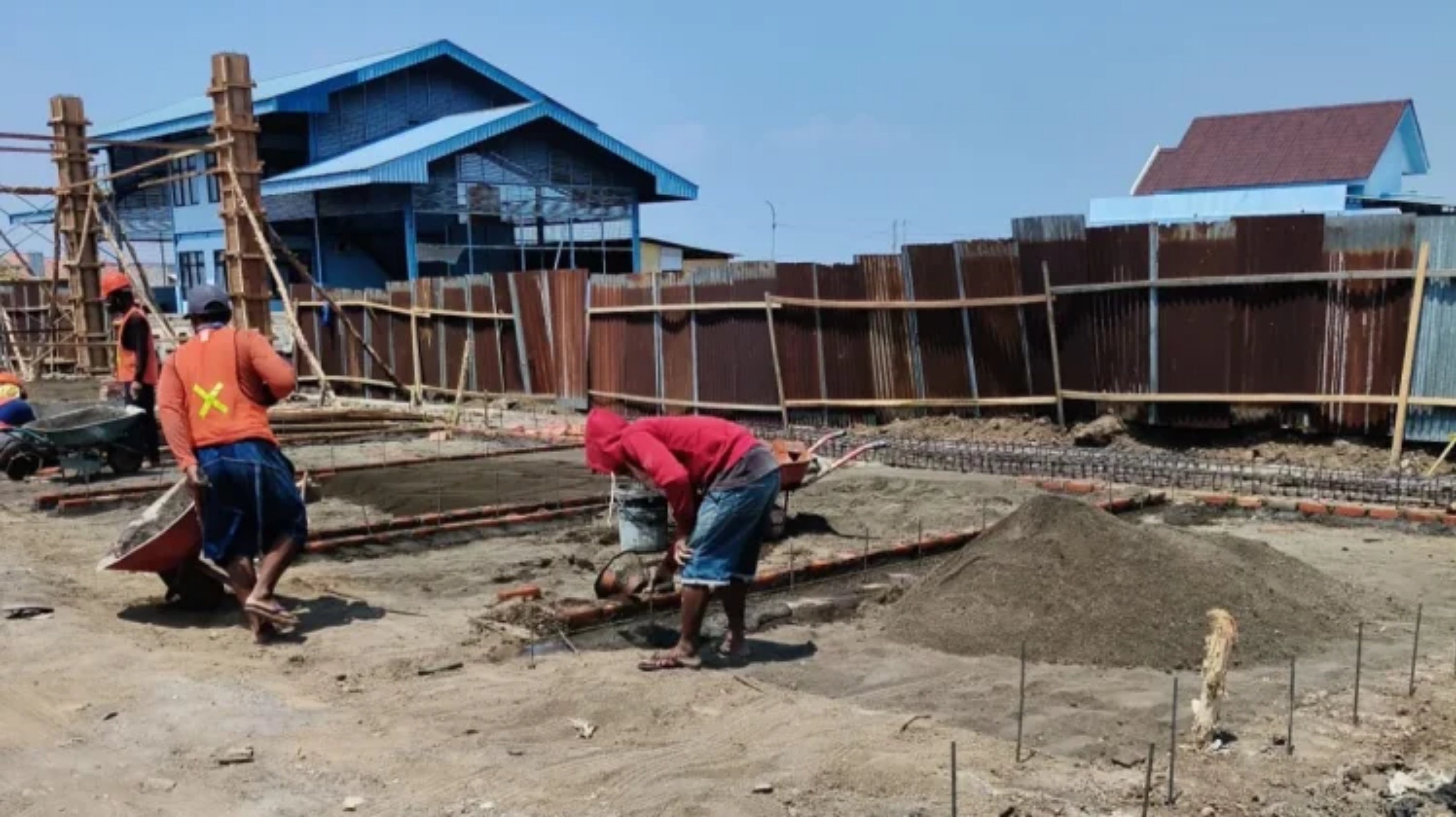 Progres Pembangunan Kampung Nelayan Merah Putih Kota Pasuruan Capai 25 Persen. (IDNVoice/Dok. RRI)